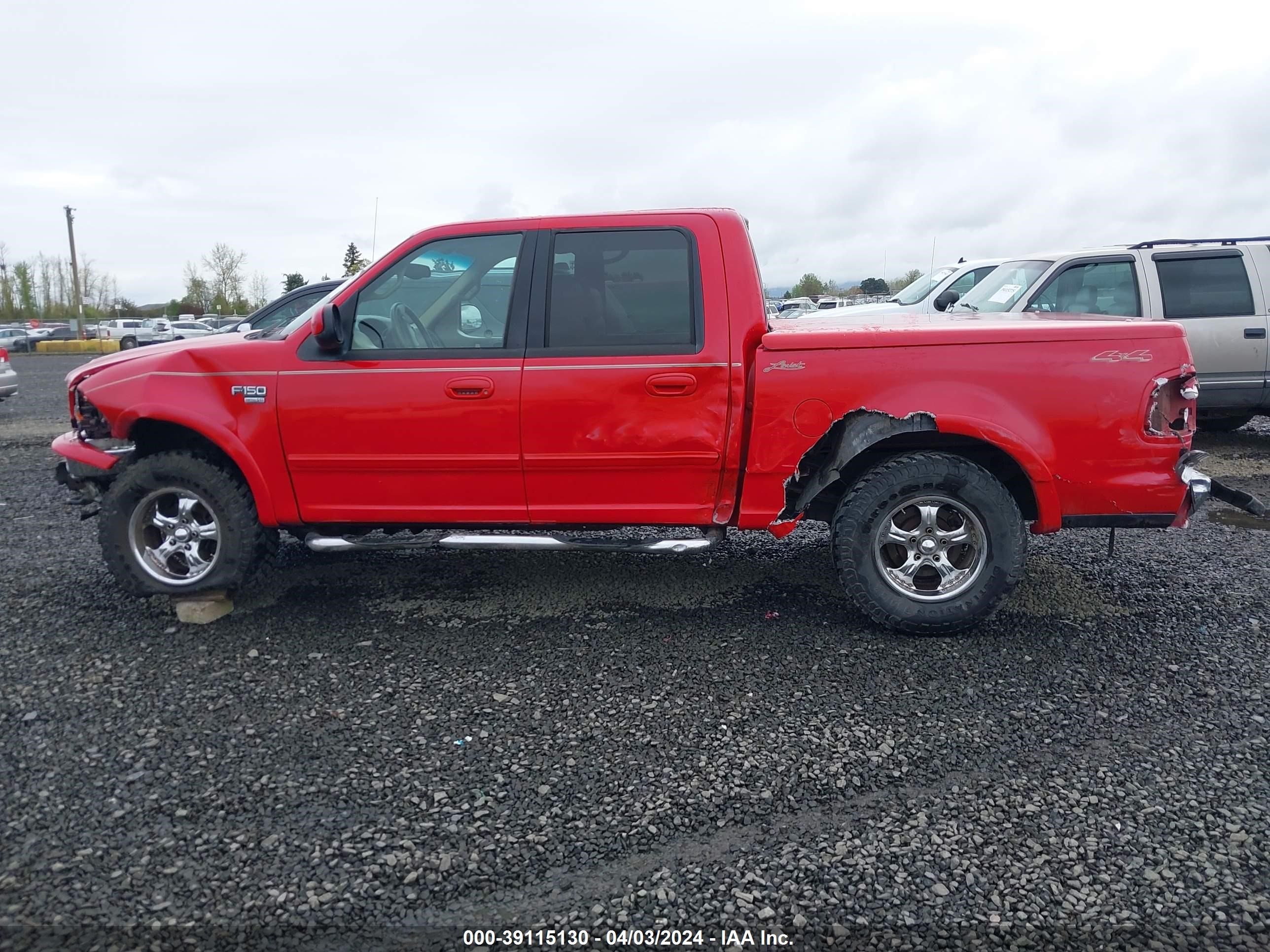 Photo 13 VIN: 1FTRW08L61KB15454 - FORD F-150 