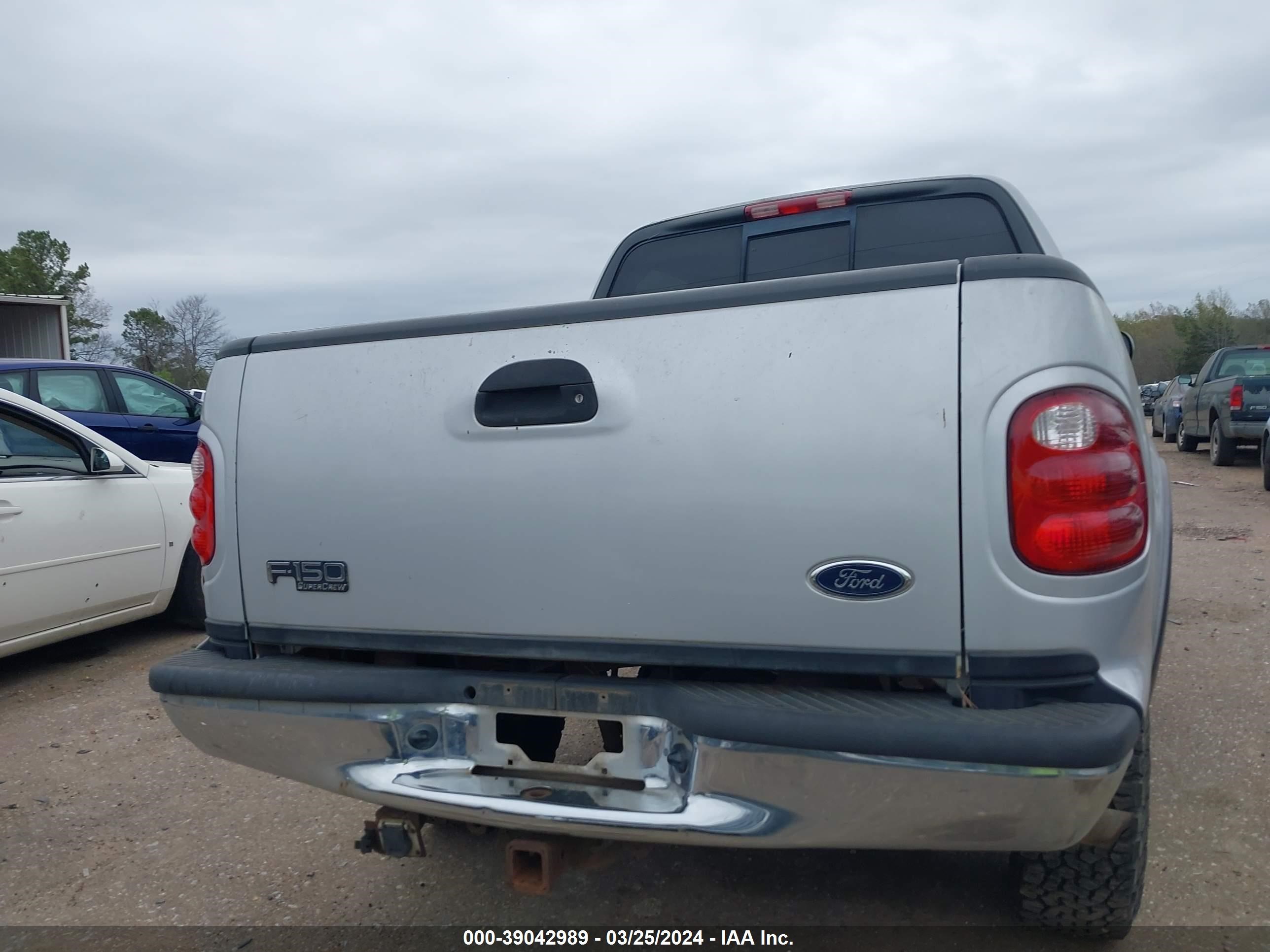 Photo 16 VIN: 1FTRW08L62KE16811 - FORD F-150 