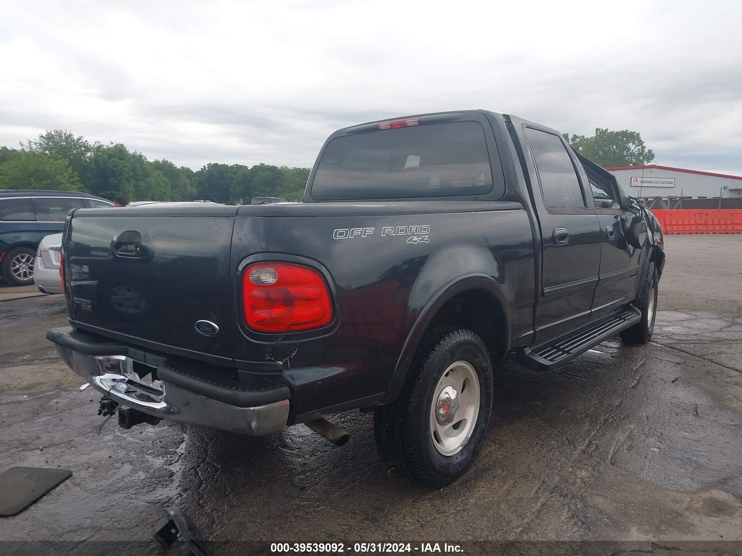 Photo 3 VIN: 1FTRW08L81KB32742 - FORD F-150 