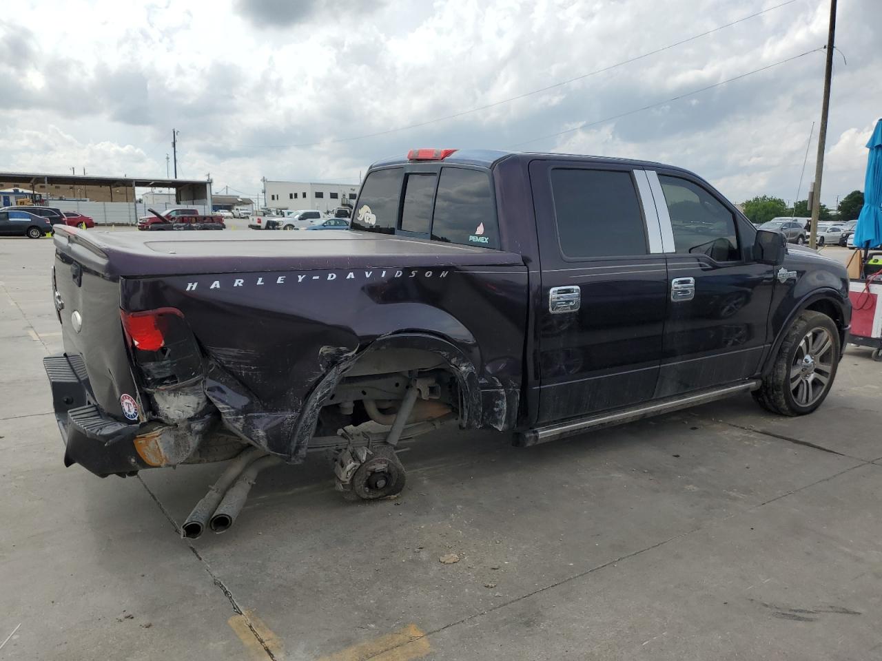 Photo 2 VIN: 1FTRW12547FA18089 - FORD F-150 