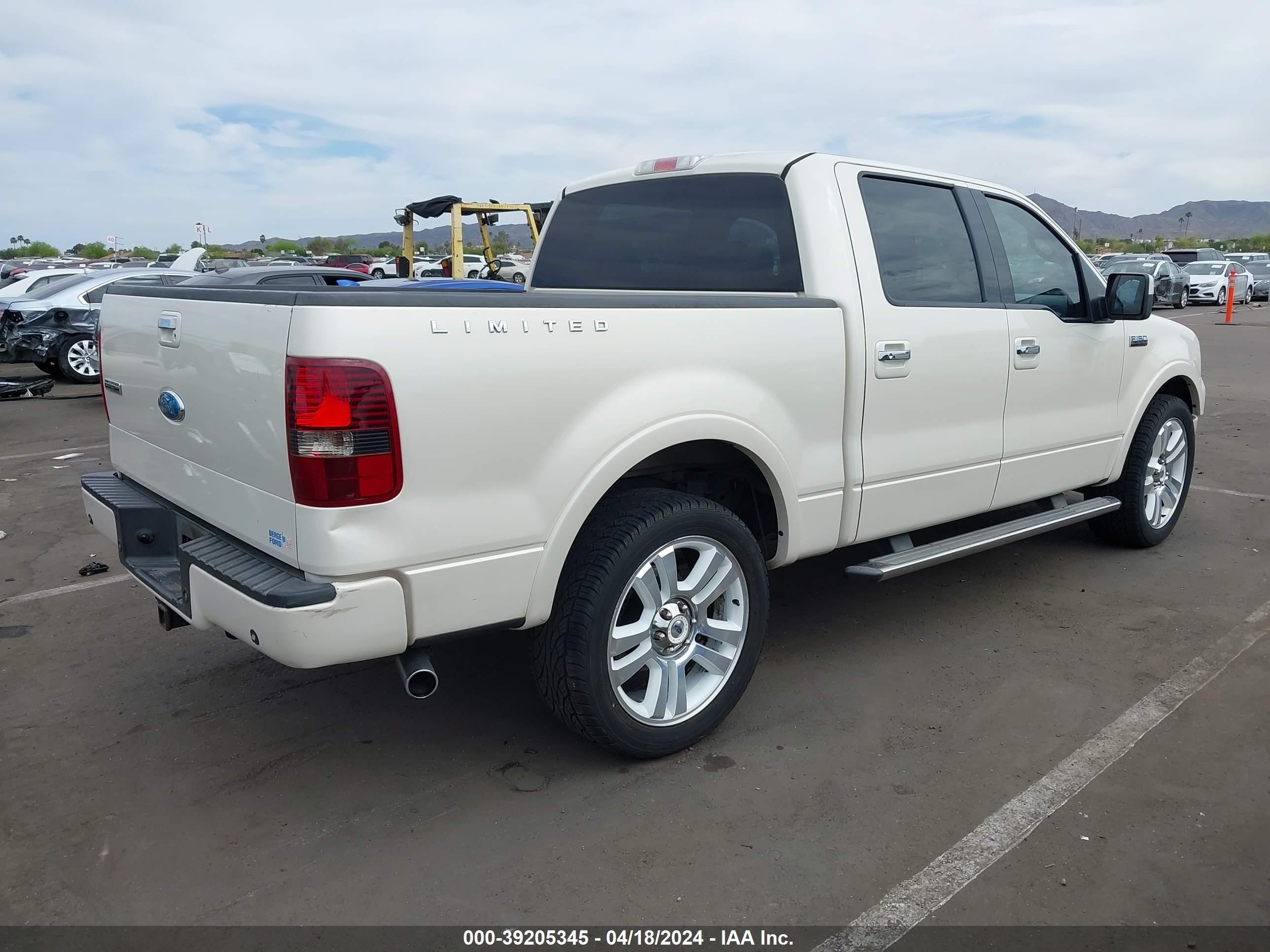 Photo 3 VIN: 1FTRW12568FA07564 - FORD F-150 