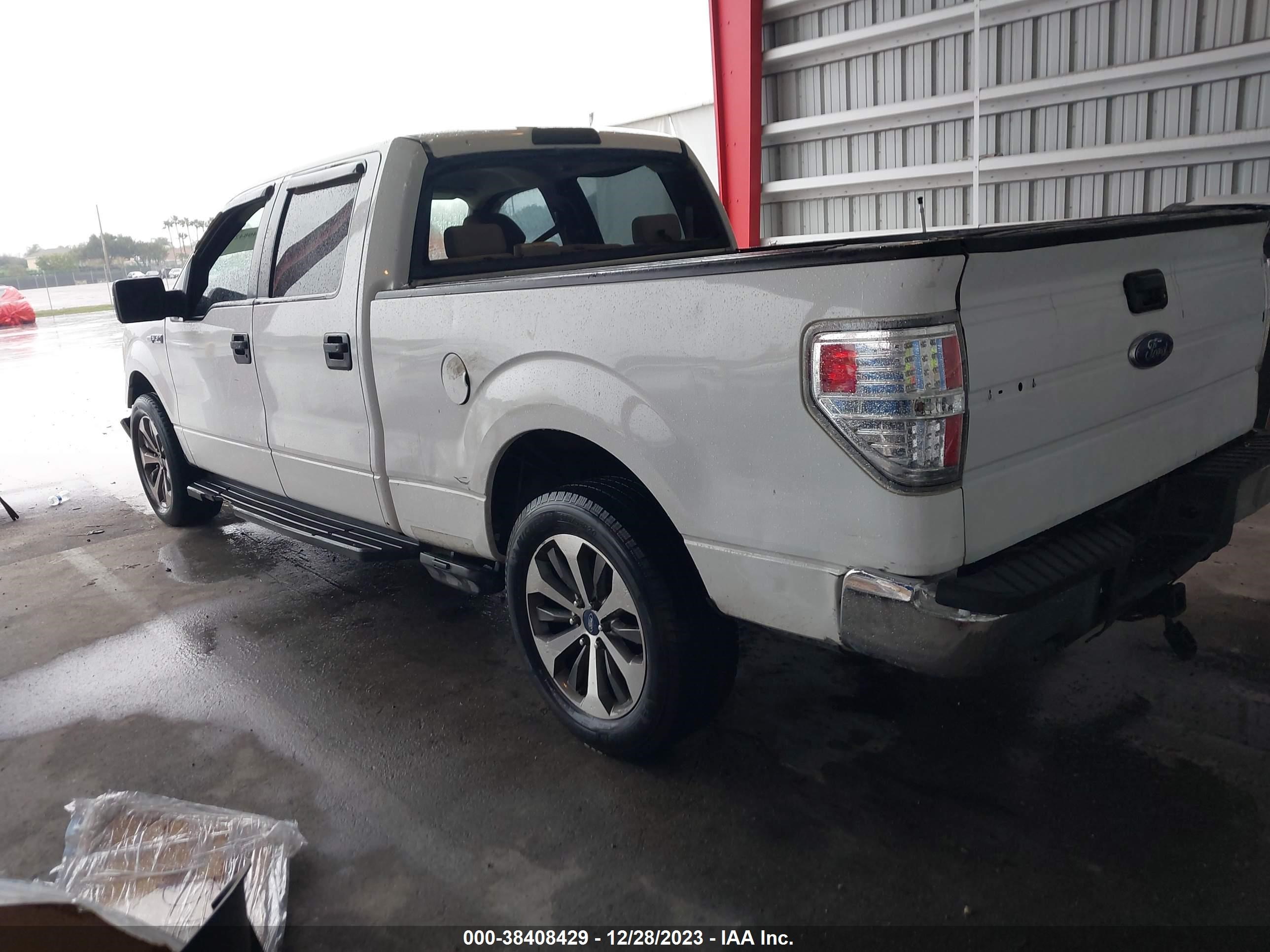 Photo 2 VIN: 1FTRW12849FA93761 - FORD F-150 