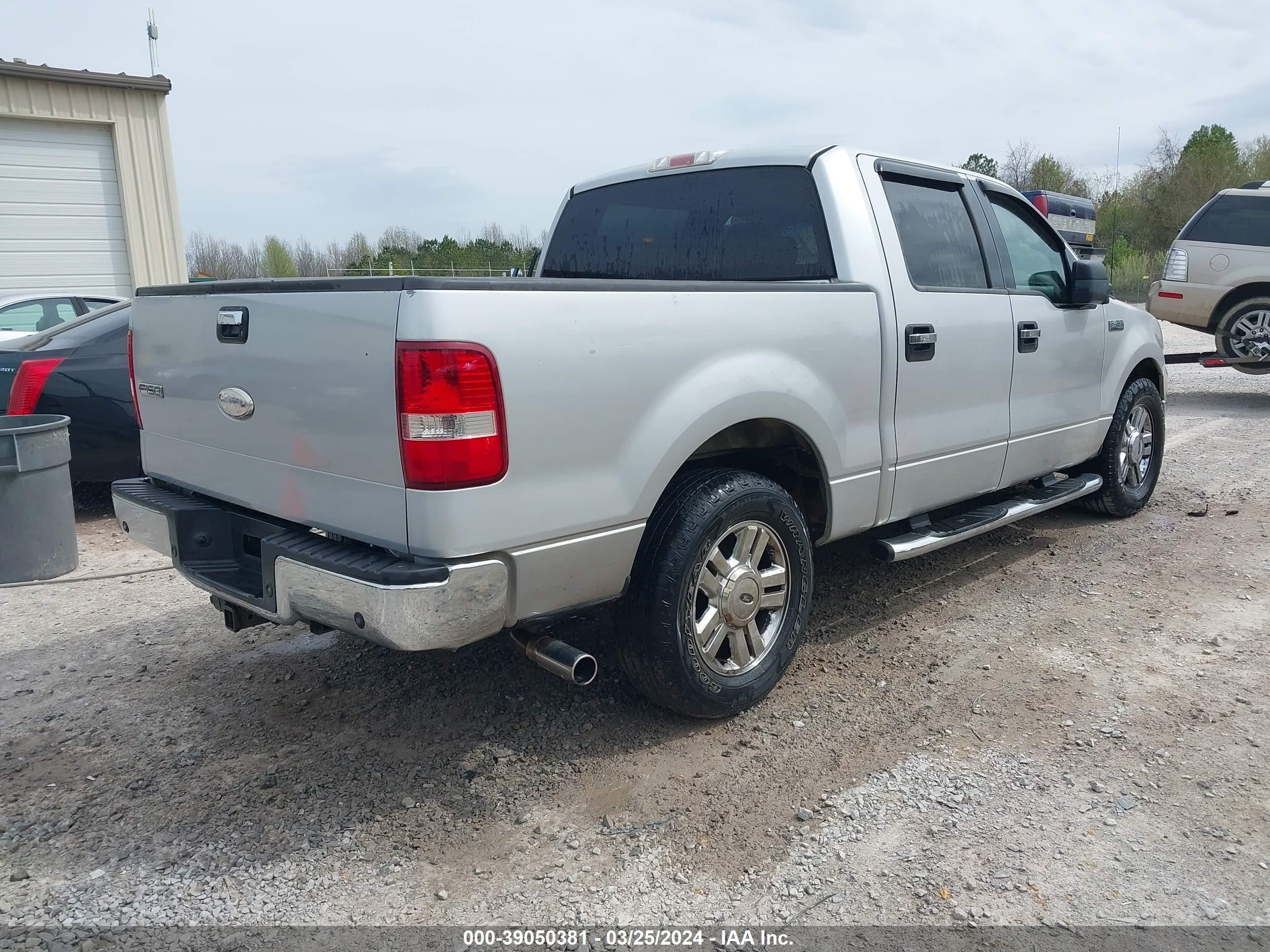 Photo 3 VIN: 1FTRW12W08FA77568 - FORD F-150 