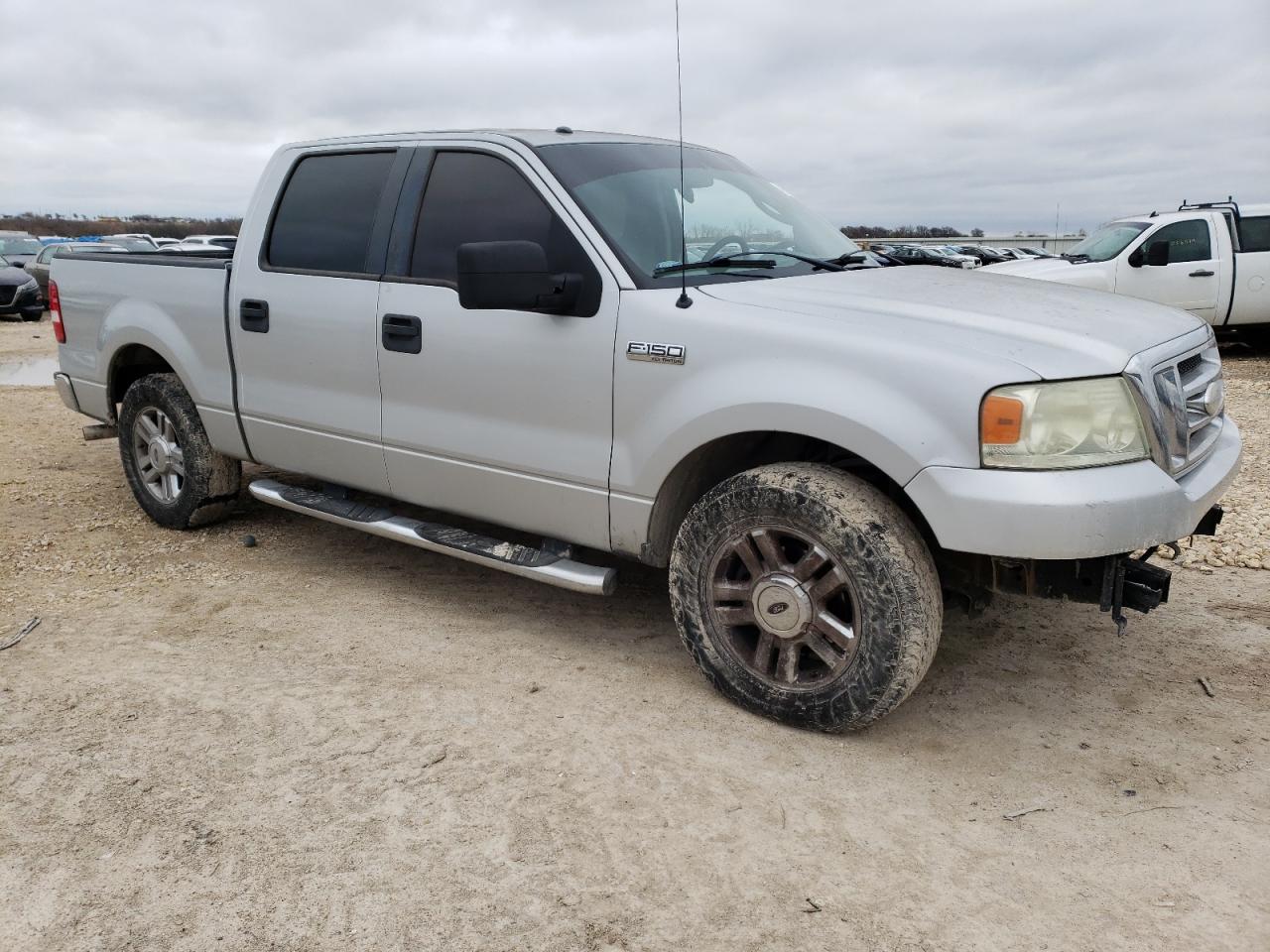 Photo 3 VIN: 1FTRW12W08KC21501 - FORD F-150 