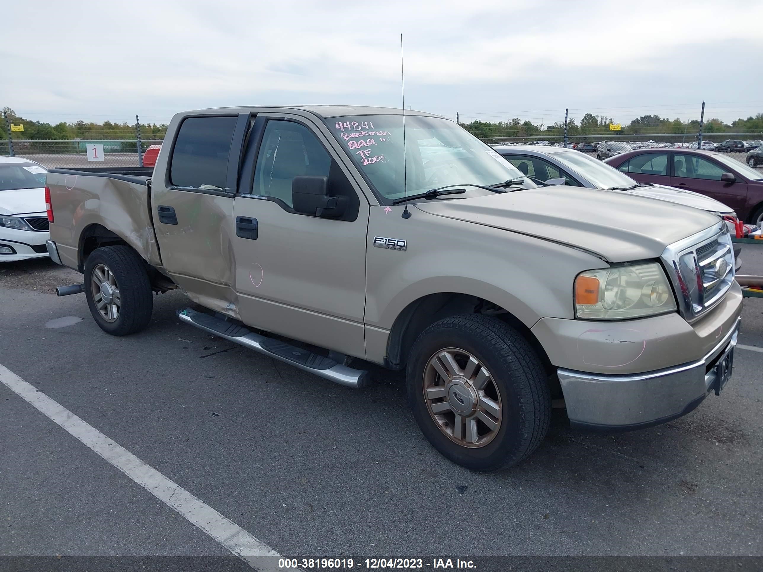 Photo 12 VIN: 1FTRW12W48KC21629 - FORD F-150 