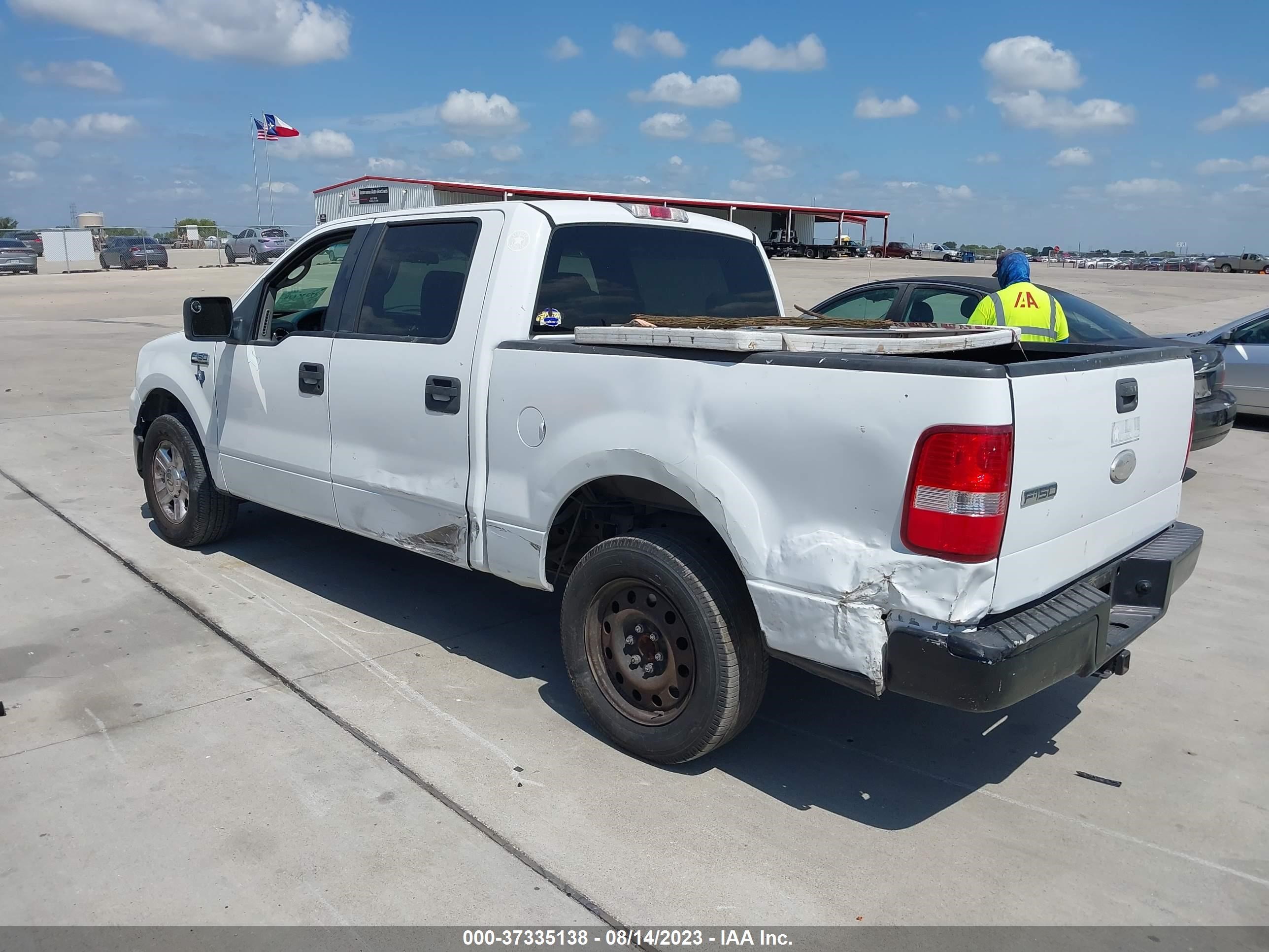 Photo 2 VIN: 1FTRW12W68FB51821 - FORD F-150 