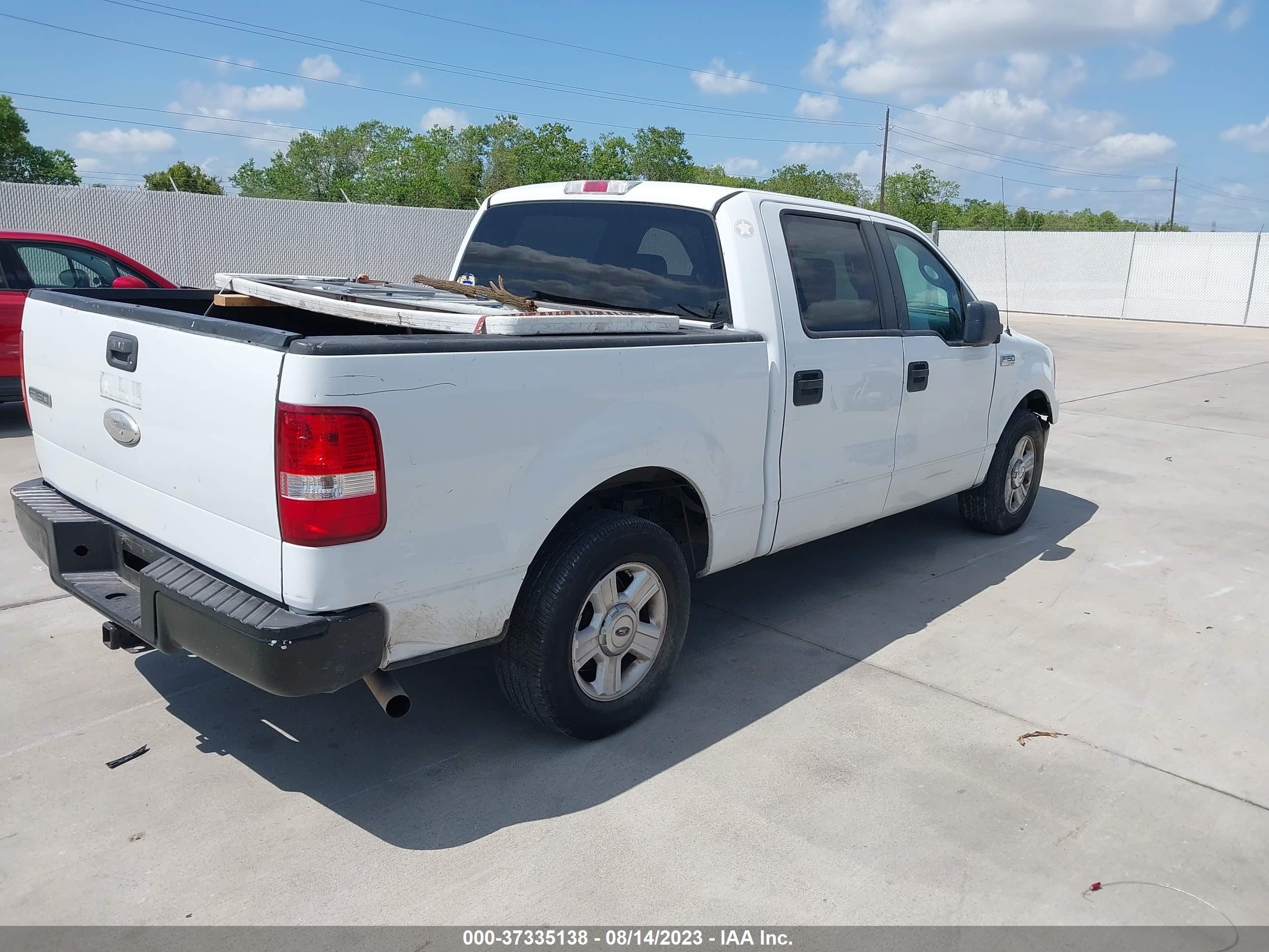 Photo 3 VIN: 1FTRW12W68FB51821 - FORD F-150 