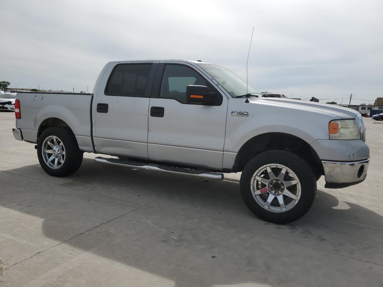 Photo 3 VIN: 1FTRW12W98FA44553 - FORD F-150 