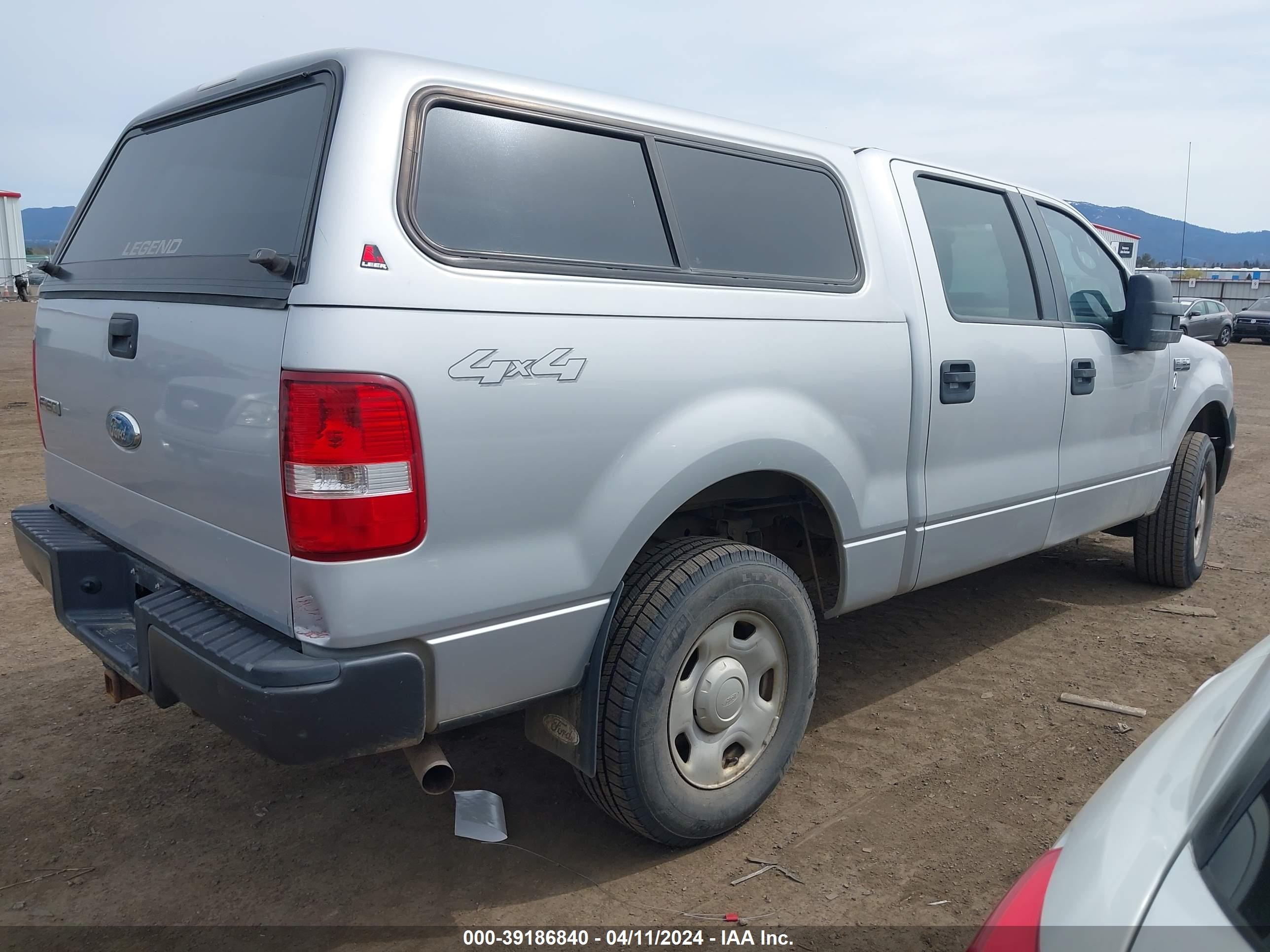 Photo 3 VIN: 1FTRW14W08FB93592 - FORD F-150 