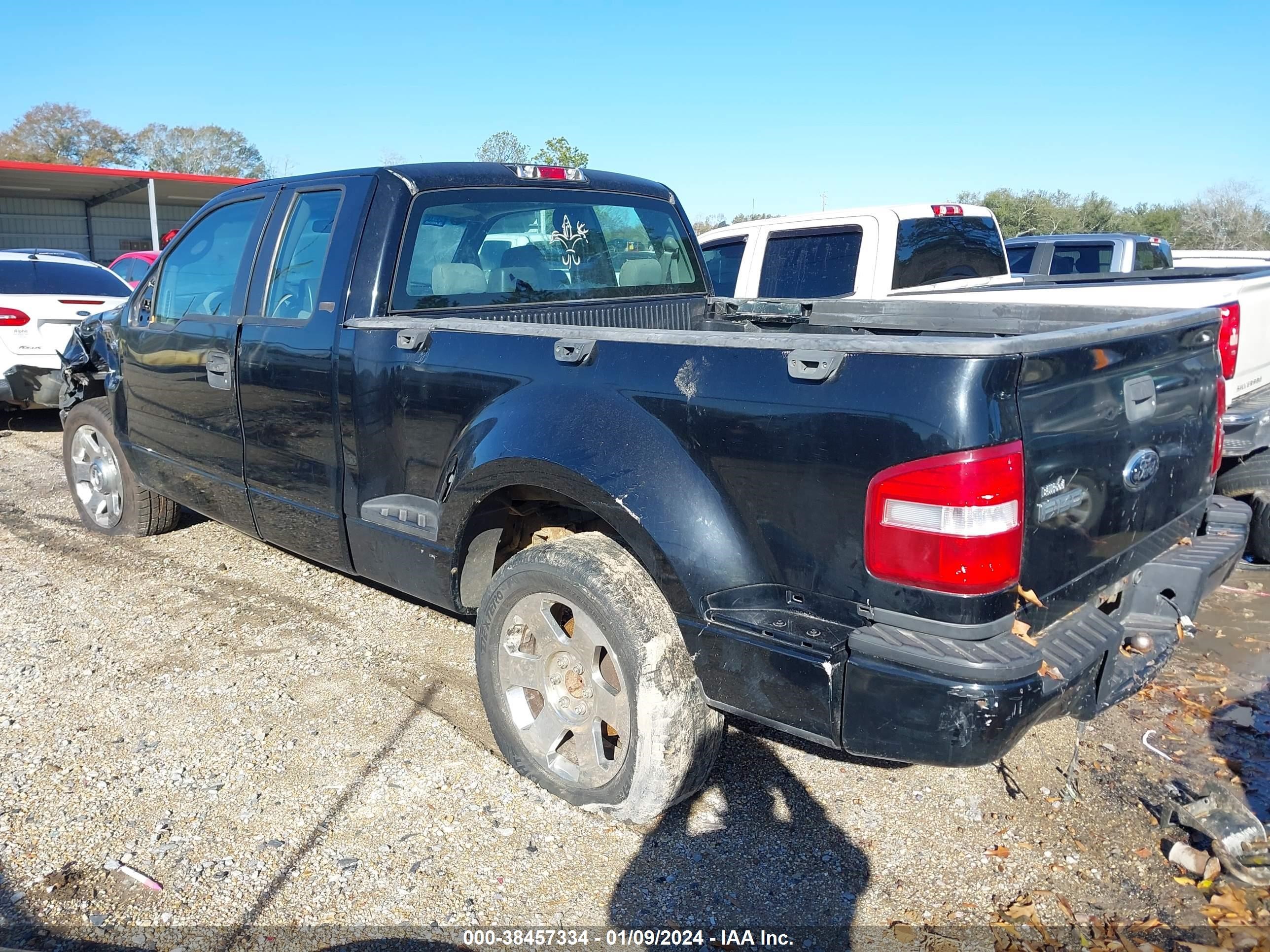 Photo 2 VIN: 1FTRX02W06KC37458 - FORD F-150 