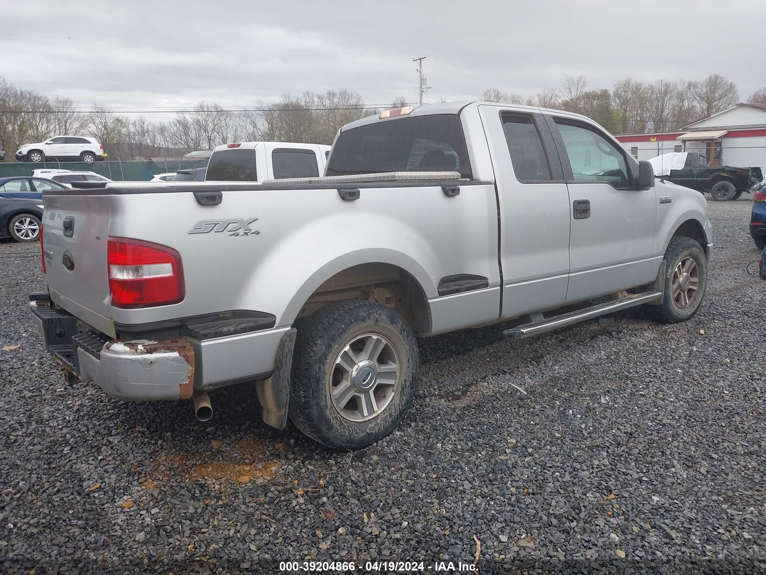 Photo 3 VIN: 1FTRX04W88KD94977 - FORD F-150 