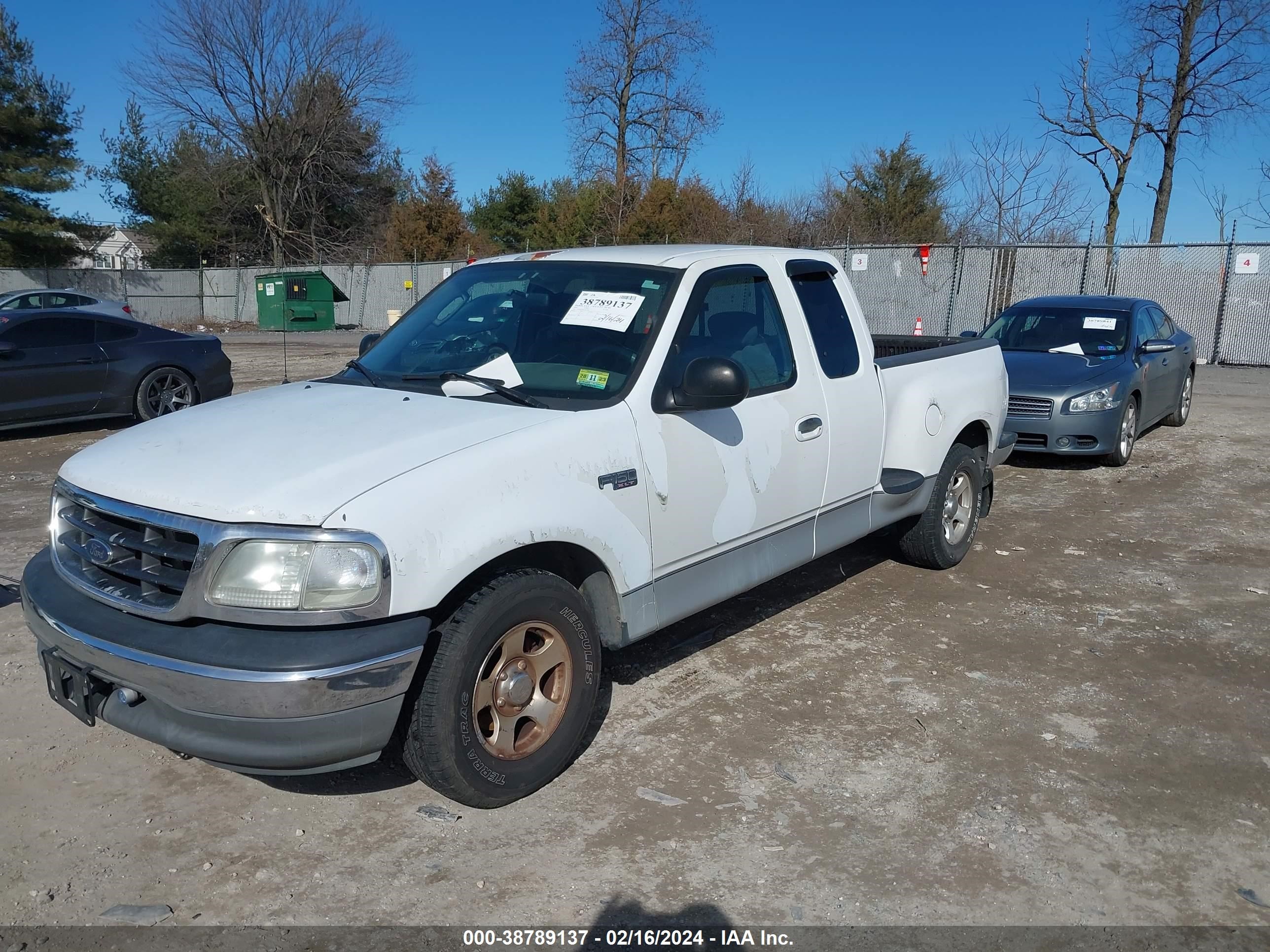 Photo 5 VIN: 1FTRX07203KB63282 - FORD F-150 