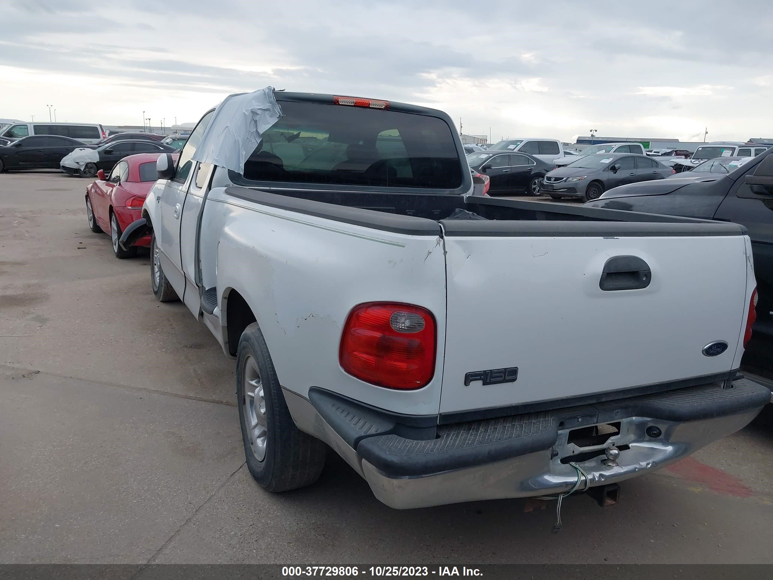 Photo 2 VIN: 1FTRX07212KB08323 - FORD F-150 