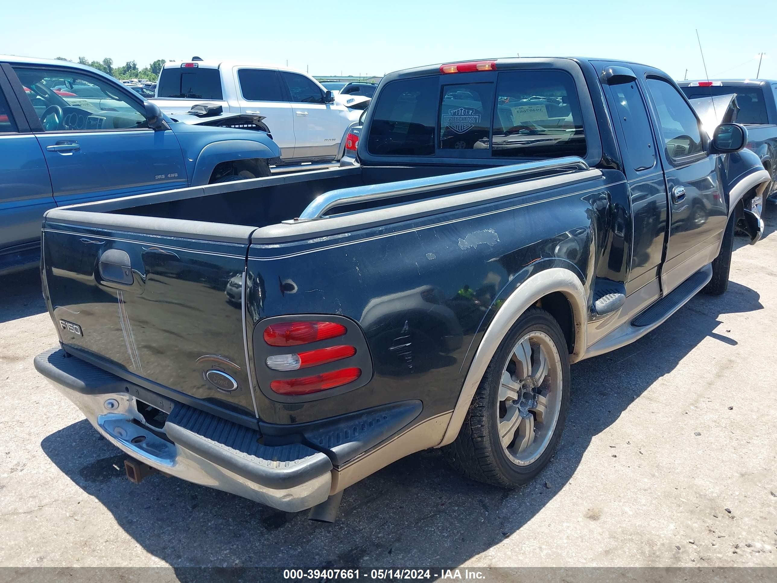 Photo 3 VIN: 1FTRX07L7XKB92003 - FORD F-150 