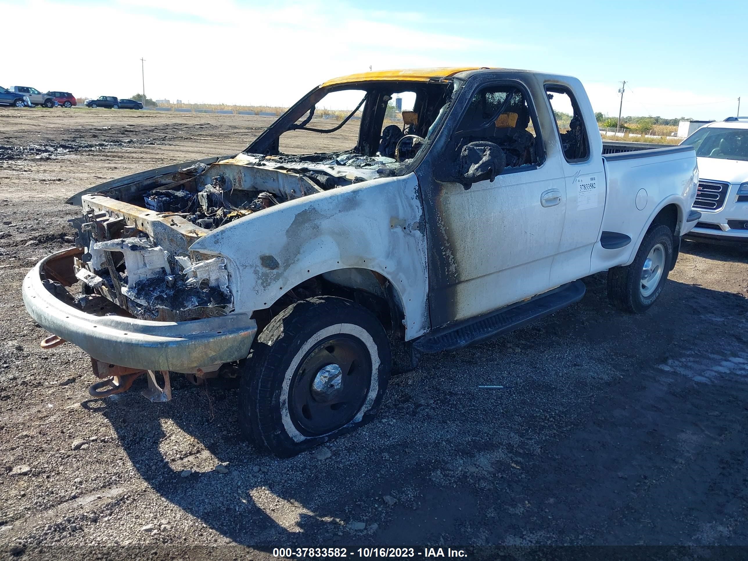 Photo 1 VIN: 1FTRX08L81KA28796 - FORD F-150 