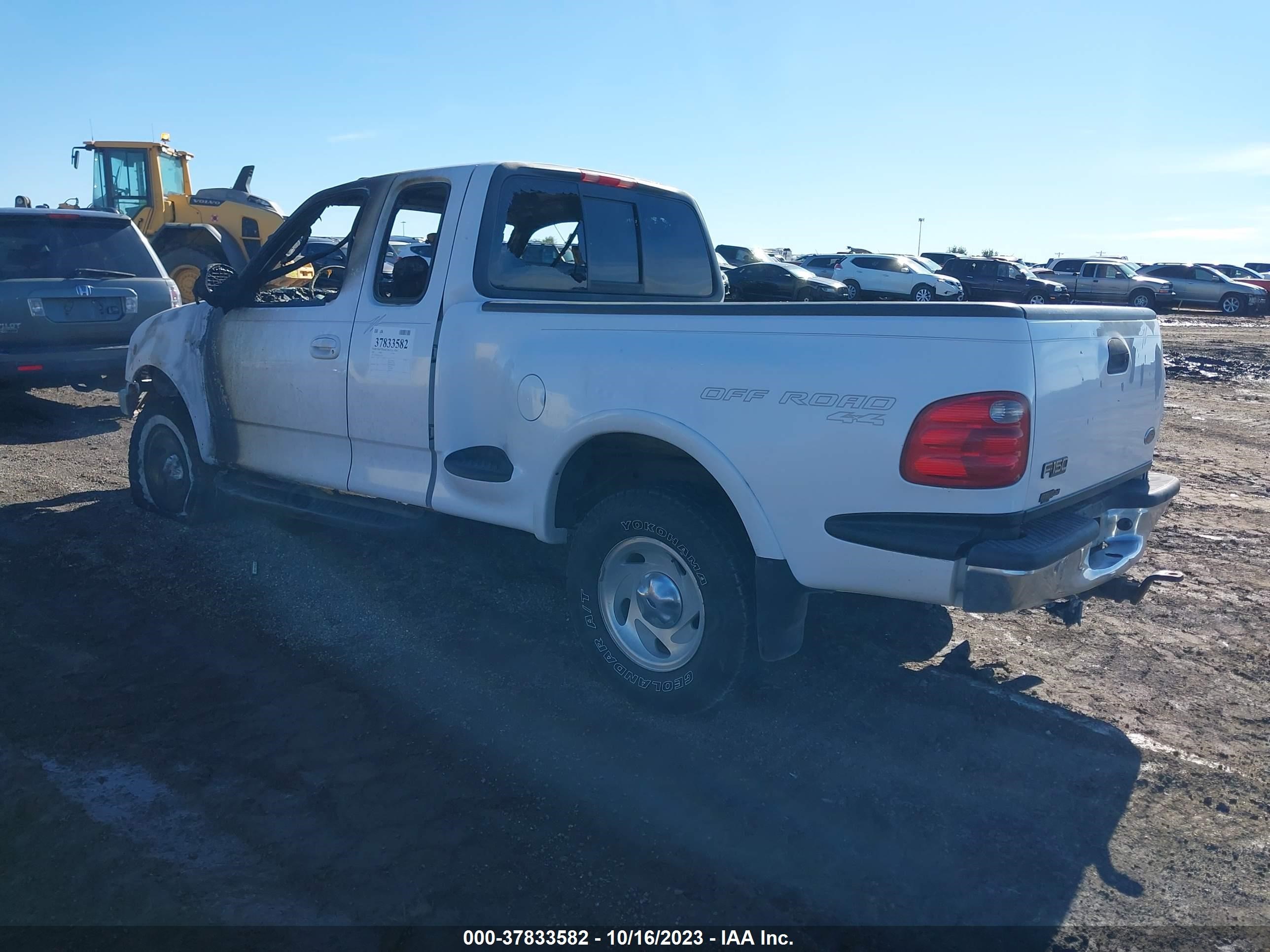 Photo 2 VIN: 1FTRX08L81KA28796 - FORD F-150 