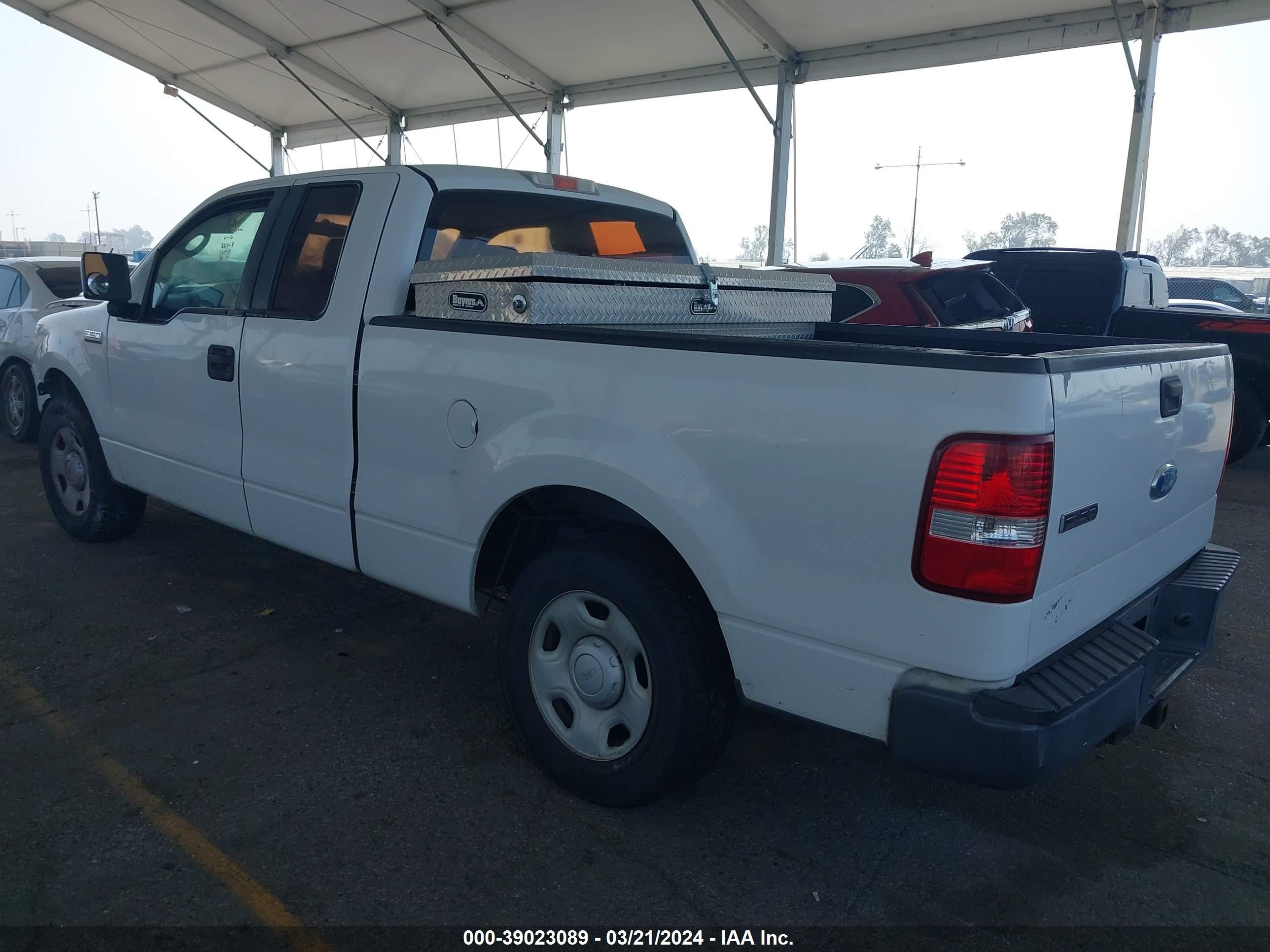 Photo 2 VIN: 1FTRX12W28KC75928 - FORD F-150 