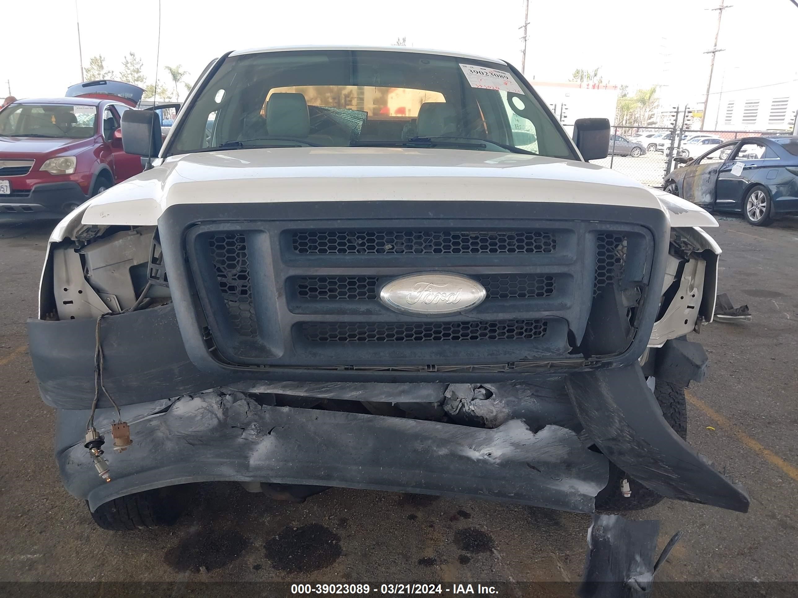 Photo 5 VIN: 1FTRX12W28KC75928 - FORD F-150 