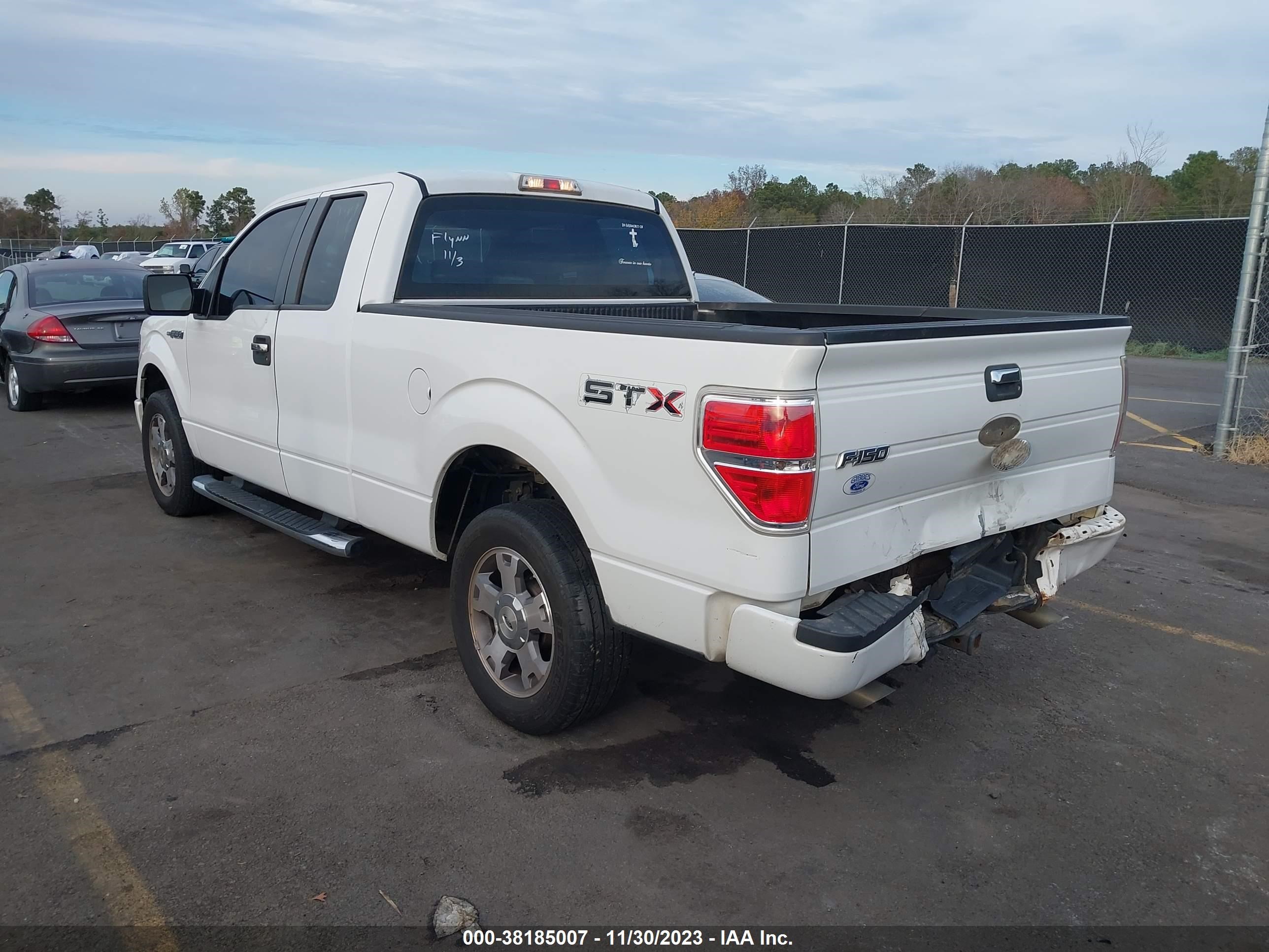 Photo 2 VIN: 1FTRX12W39FA61377 - FORD F-150 