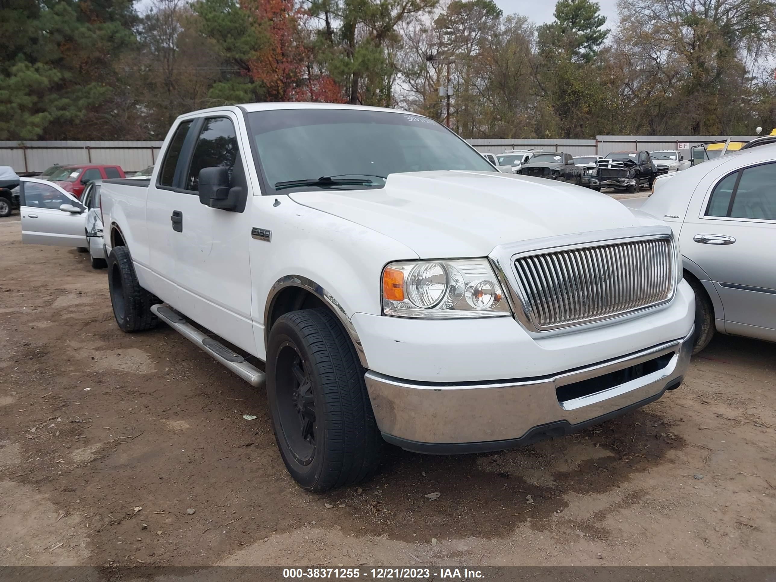 Photo 0 VIN: 1FTRX12W48FB37980 - FORD F-150 