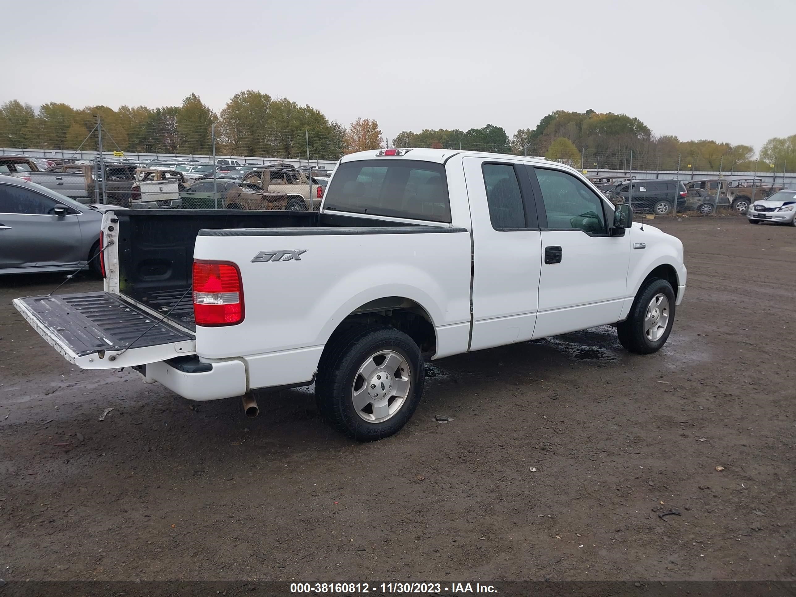 Photo 3 VIN: 1FTRX12W55KB73776 - FORD F-150 