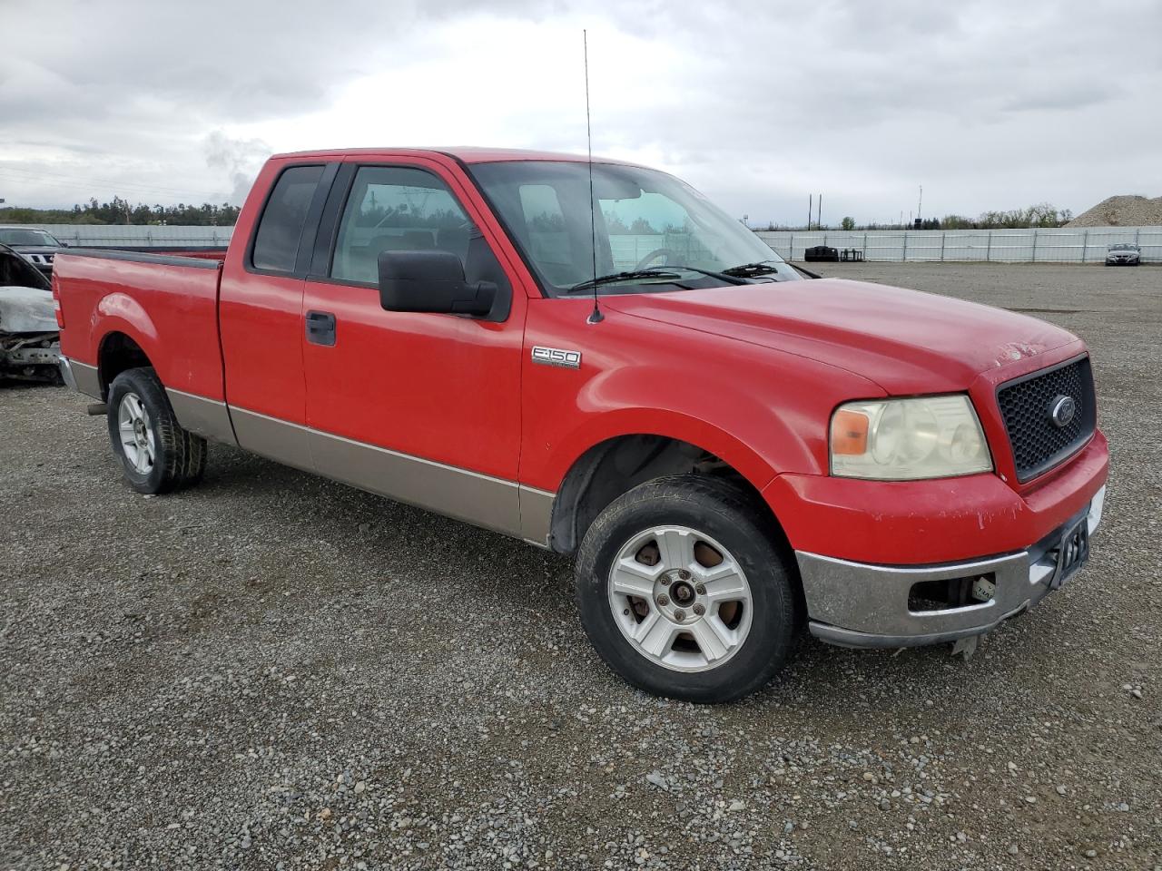 Photo 3 VIN: 1FTRX12W74NA56228 - FORD F-150 