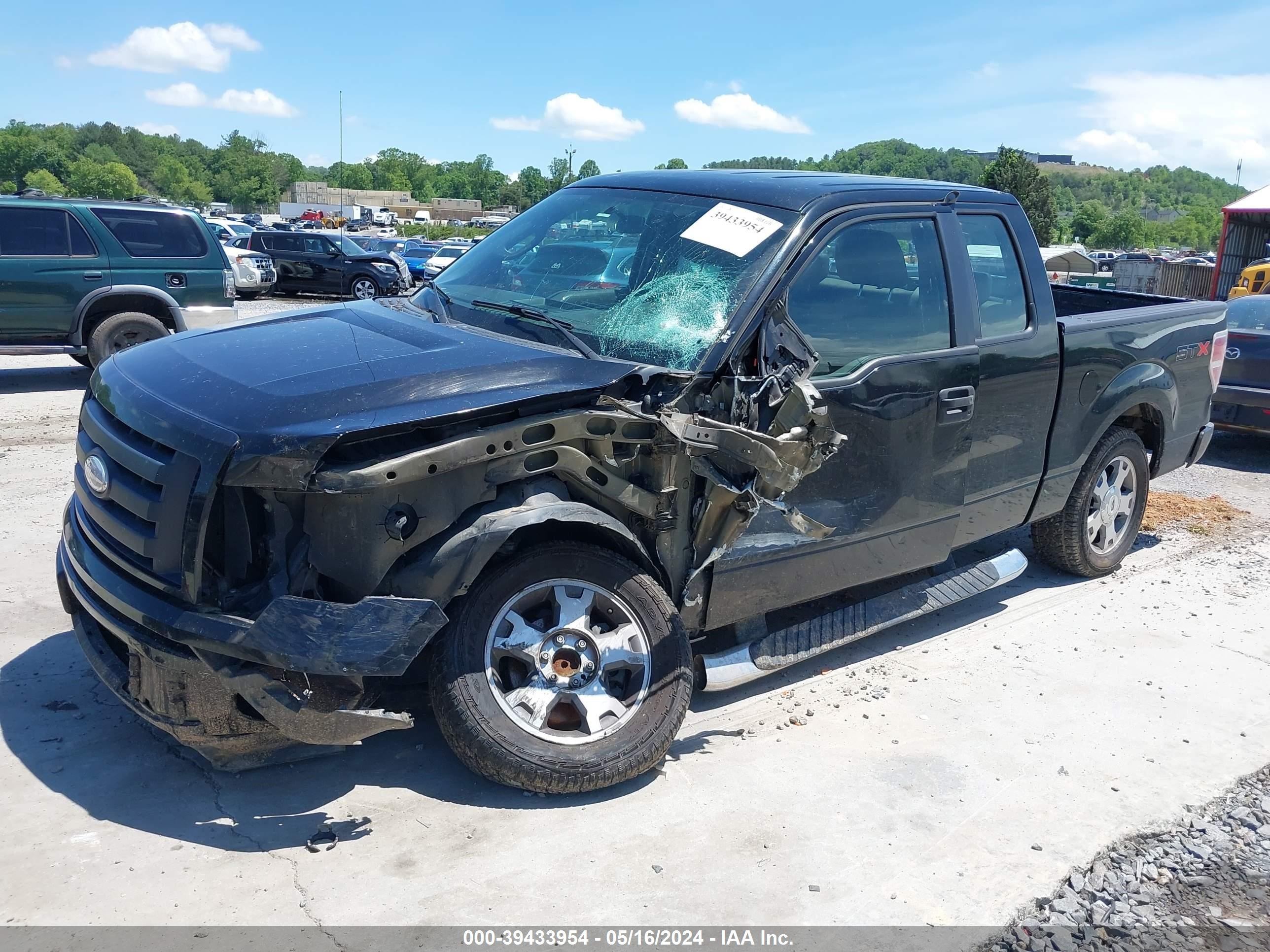 Photo 1 VIN: 1FTRX12W99FB45915 - FORD F-150 