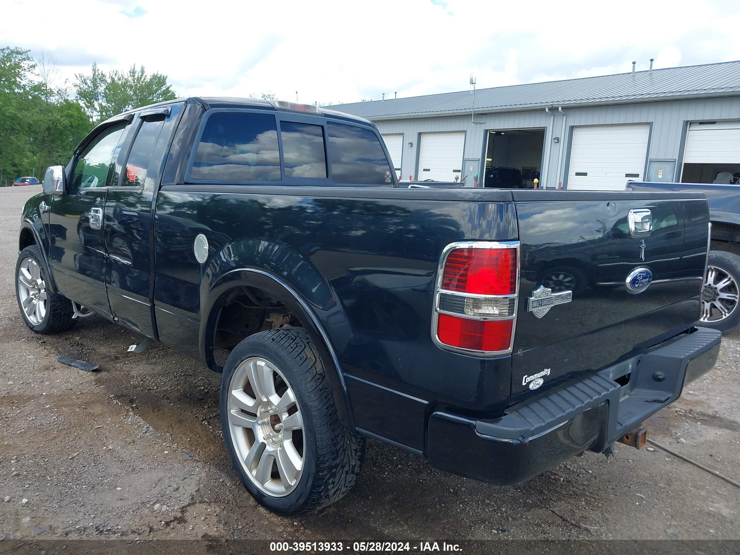 Photo 2 VIN: 1FTRX14586FA54764 - FORD F-150 