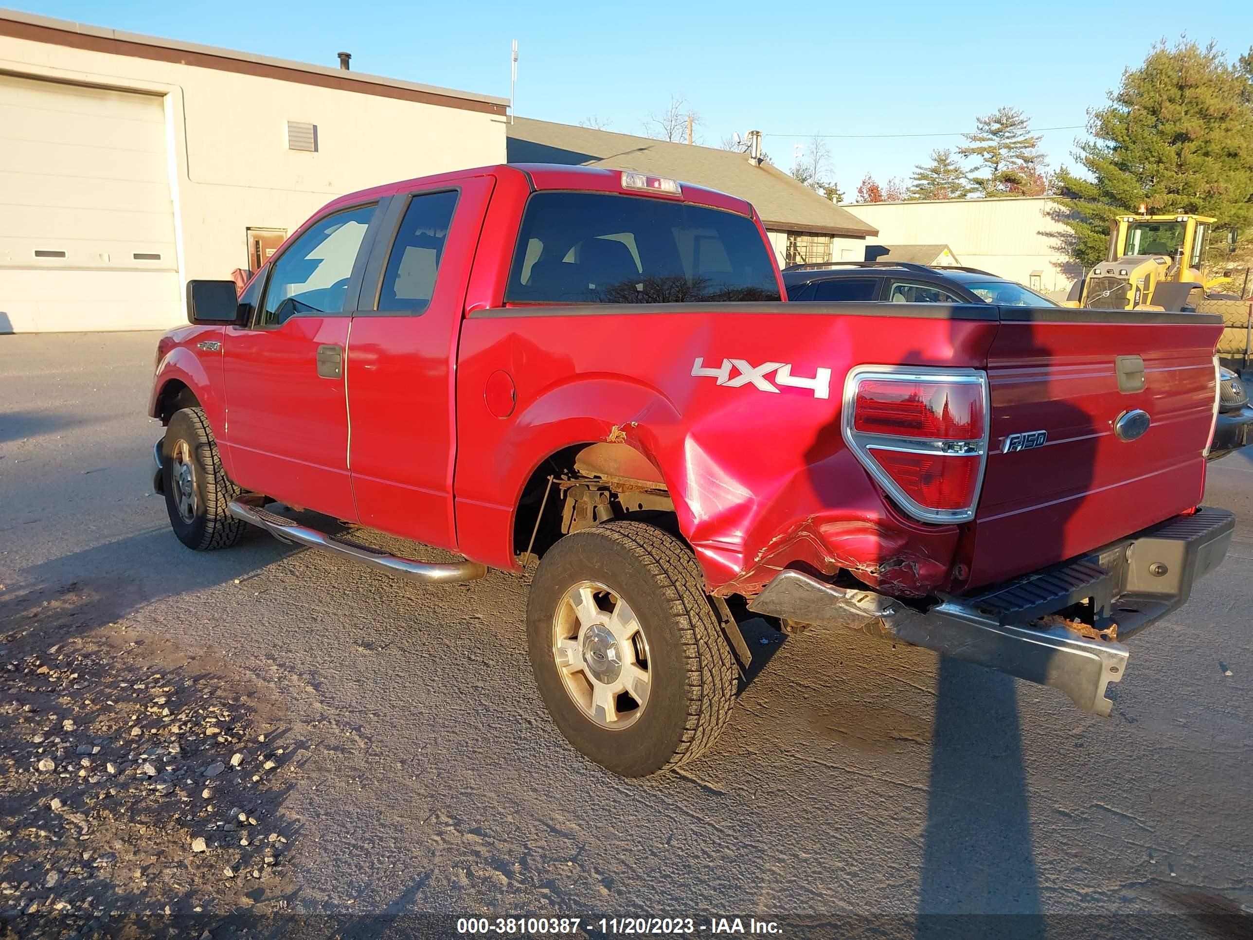 Photo 2 VIN: 1FTRX14849FB34979 - FORD F-150 