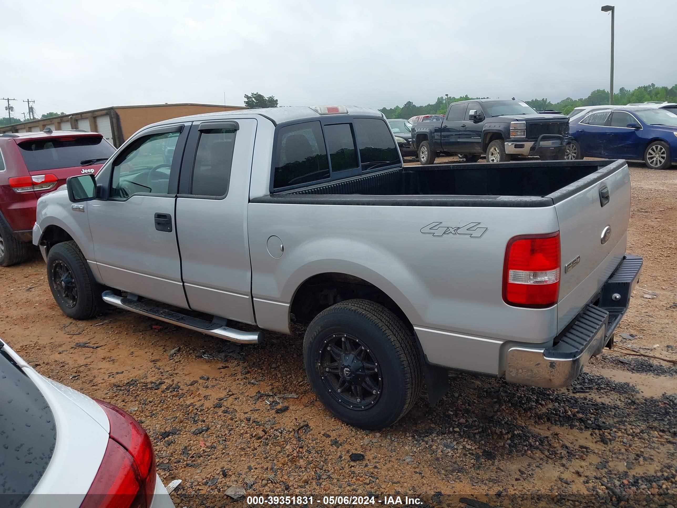 Photo 13 VIN: 1FTRX14W25FA46439 - FORD F-150 