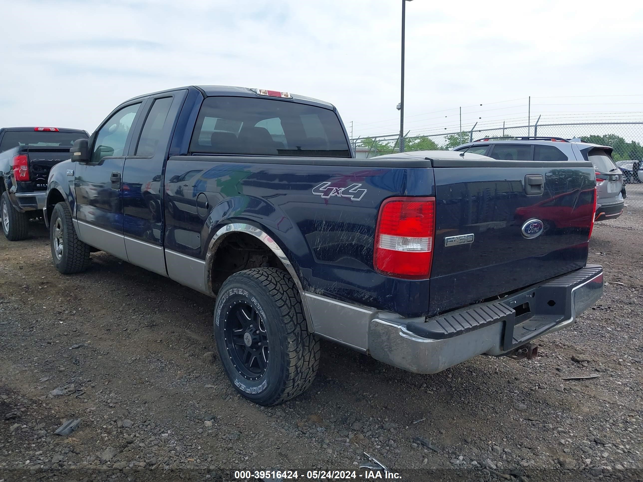 Photo 2 VIN: 1FTRX14W25NB56395 - FORD F-150 