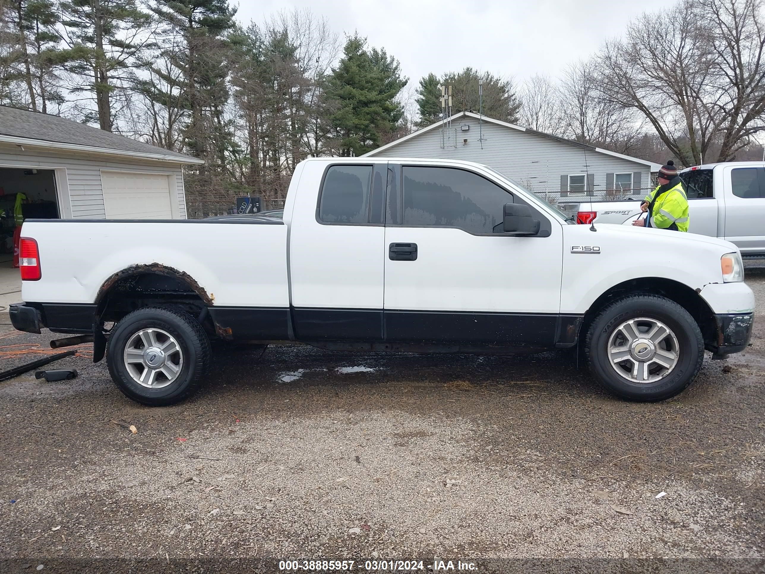 Photo 13 VIN: 1FTRX14W48FB99019 - FORD F-150 