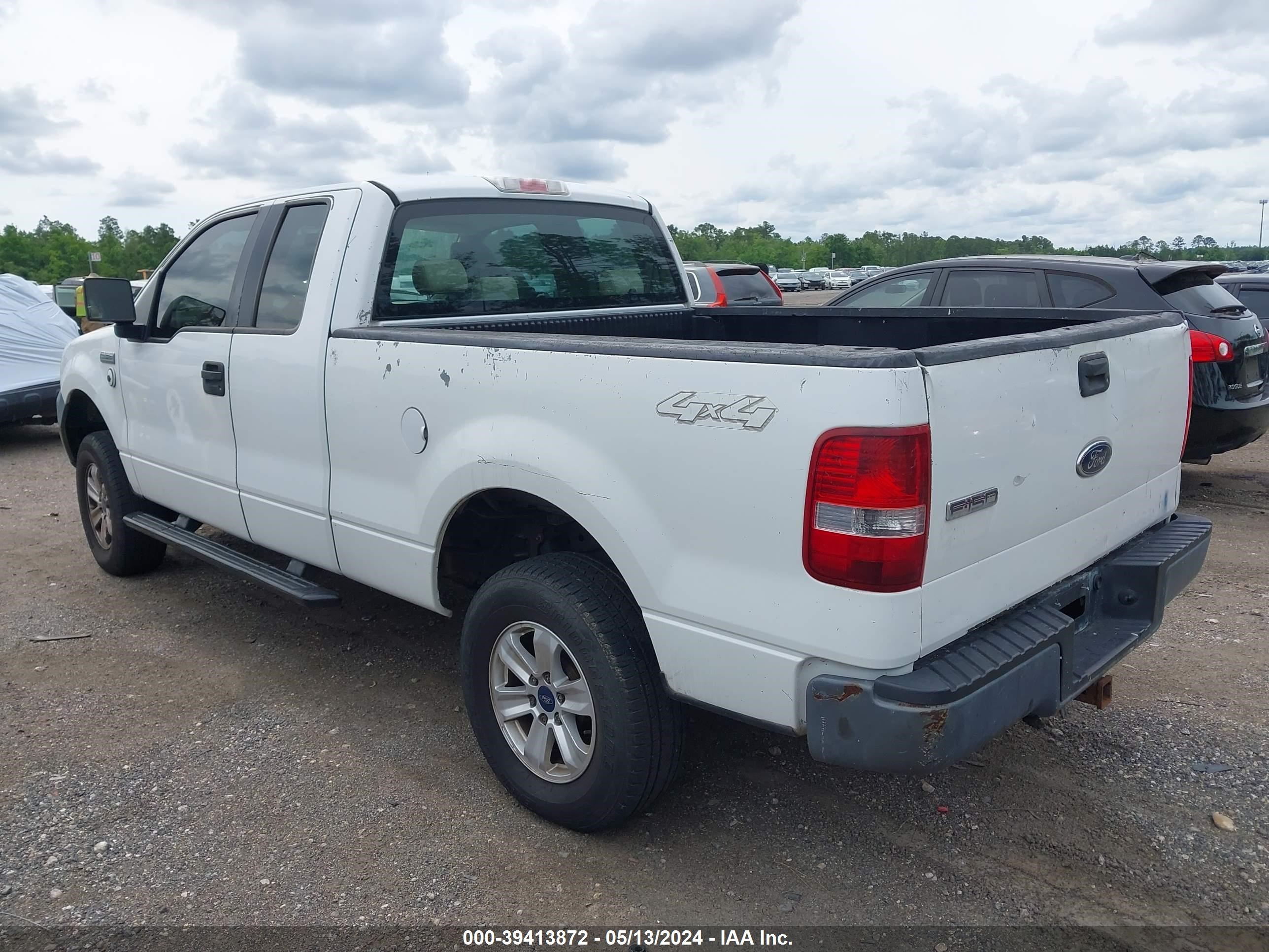 Photo 2 VIN: 1FTRX14W55FA66359 - FORD F-150 