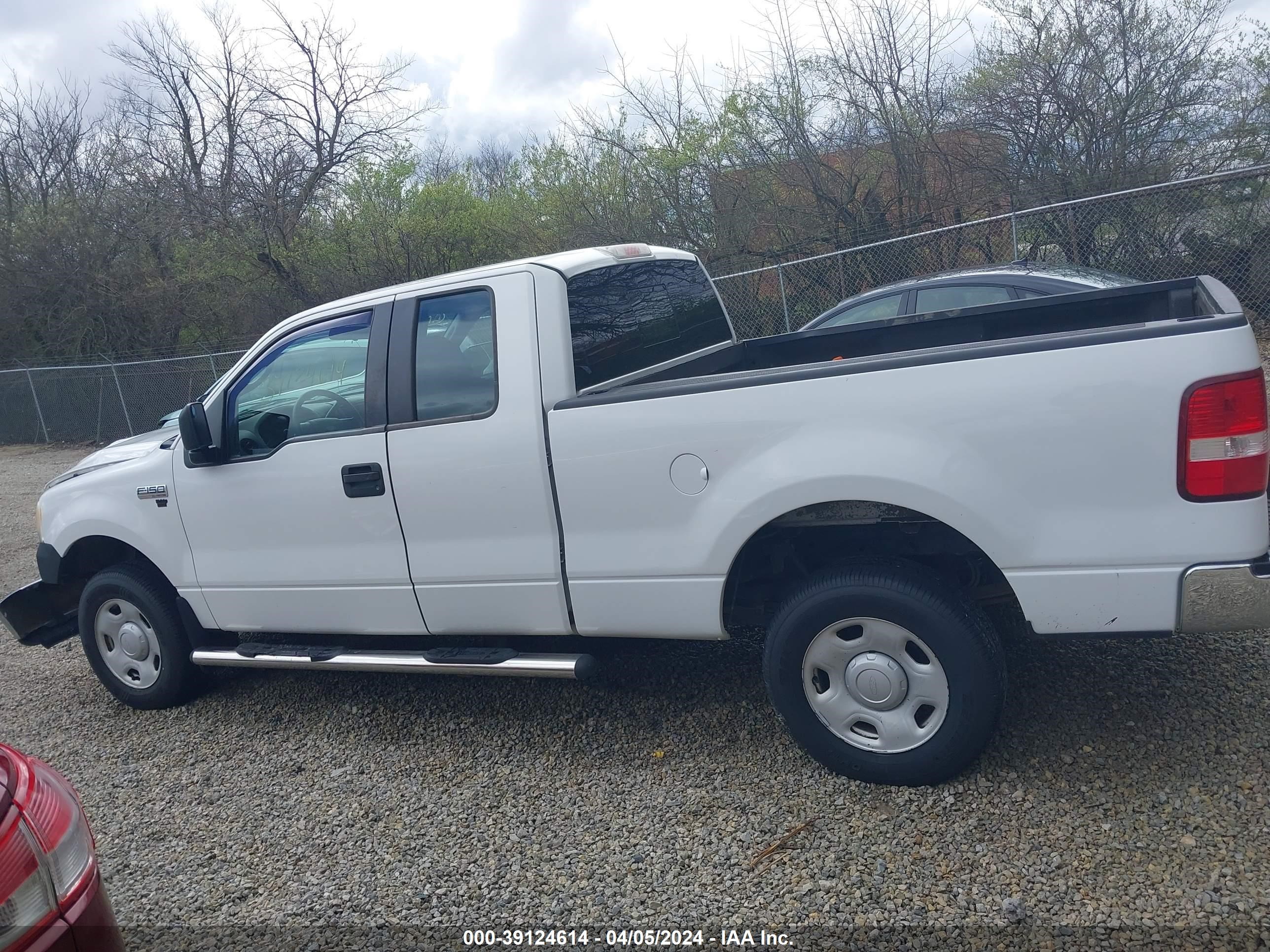 Photo 13 VIN: 1FTRX14W58FA52398 - FORD F-150 