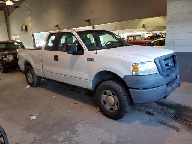 Photo 3 VIN: 1FTRX14W75NA47916 - FORD F150 