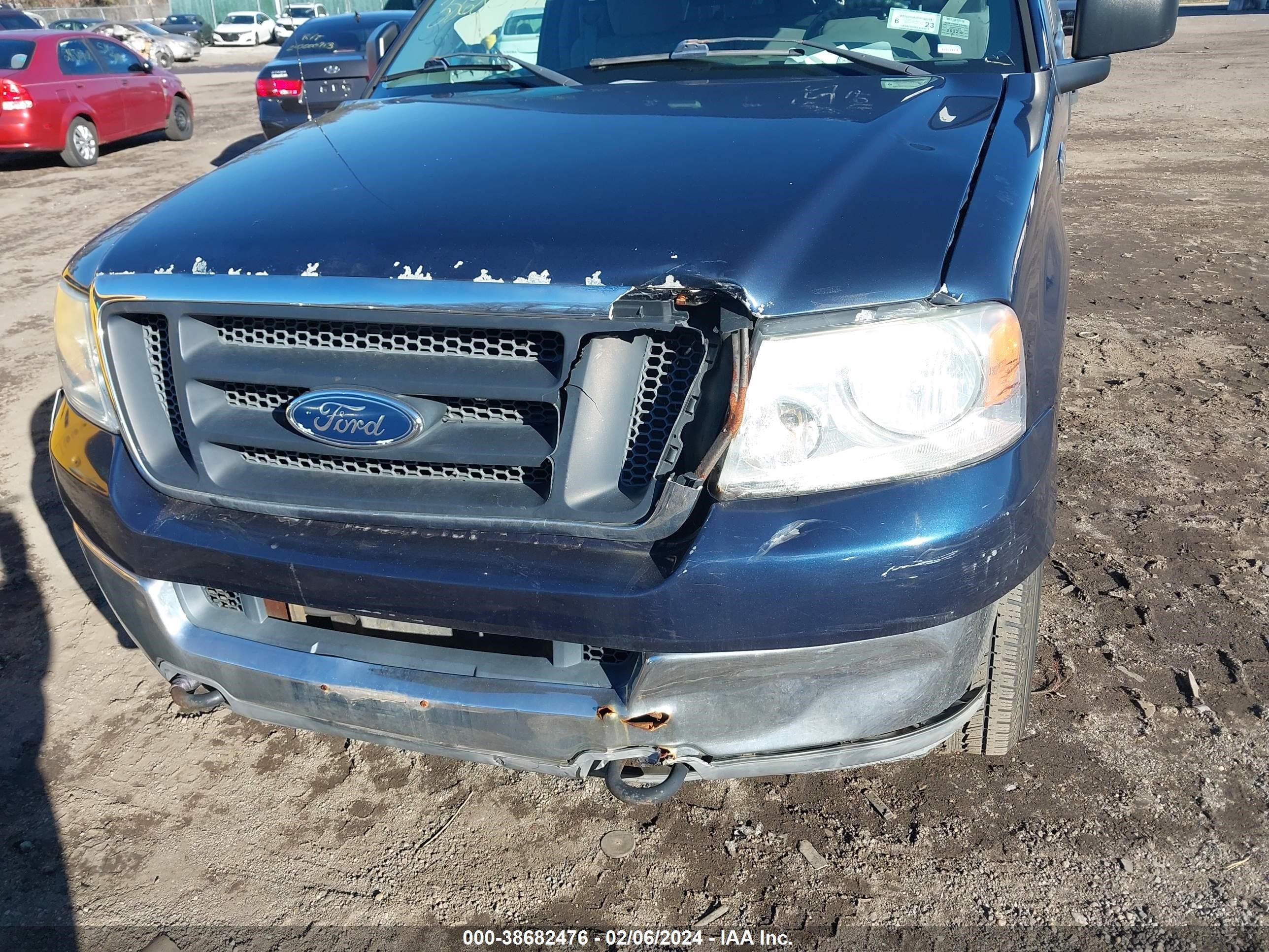 Photo 5 VIN: 1FTRX14W84FA43513 - FORD F-150 