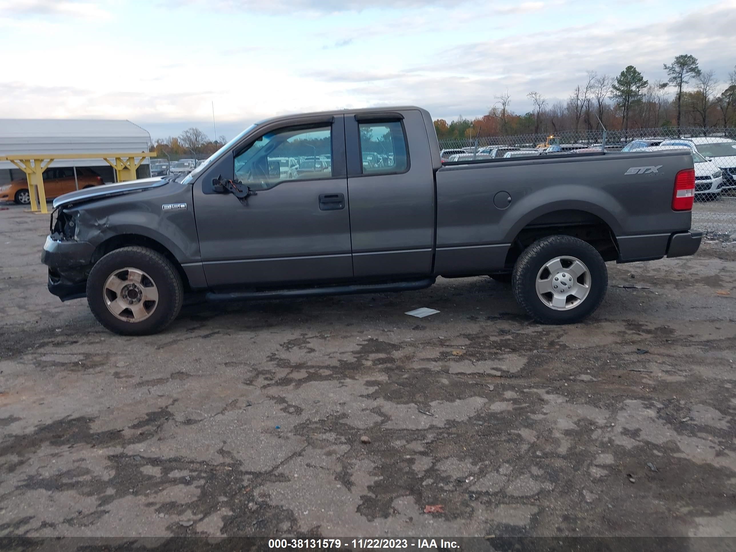 Photo 13 VIN: 1FTRX14W87FB26072 - FORD F-150 