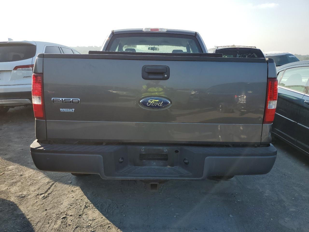 Photo 5 VIN: 1FTRX14W98FA43364 - FORD F-150 