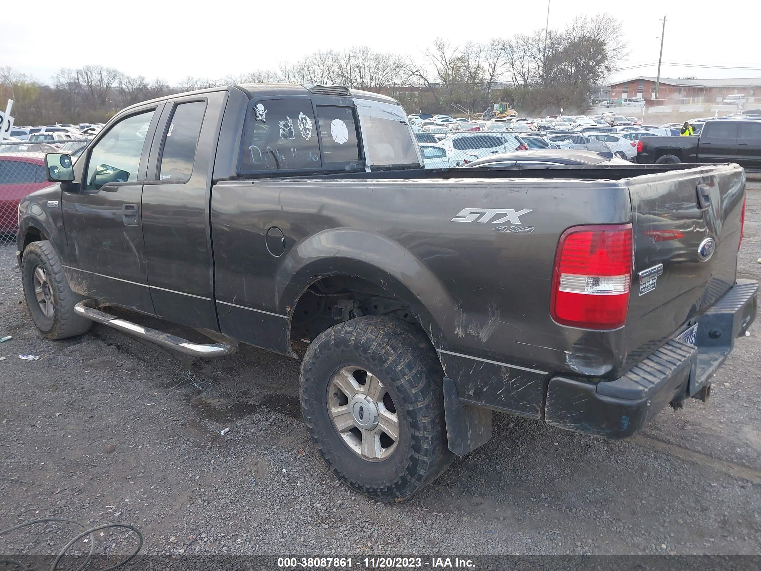 Photo 2 VIN: 1FTRX14WX5NA15915 - FORD F-150 