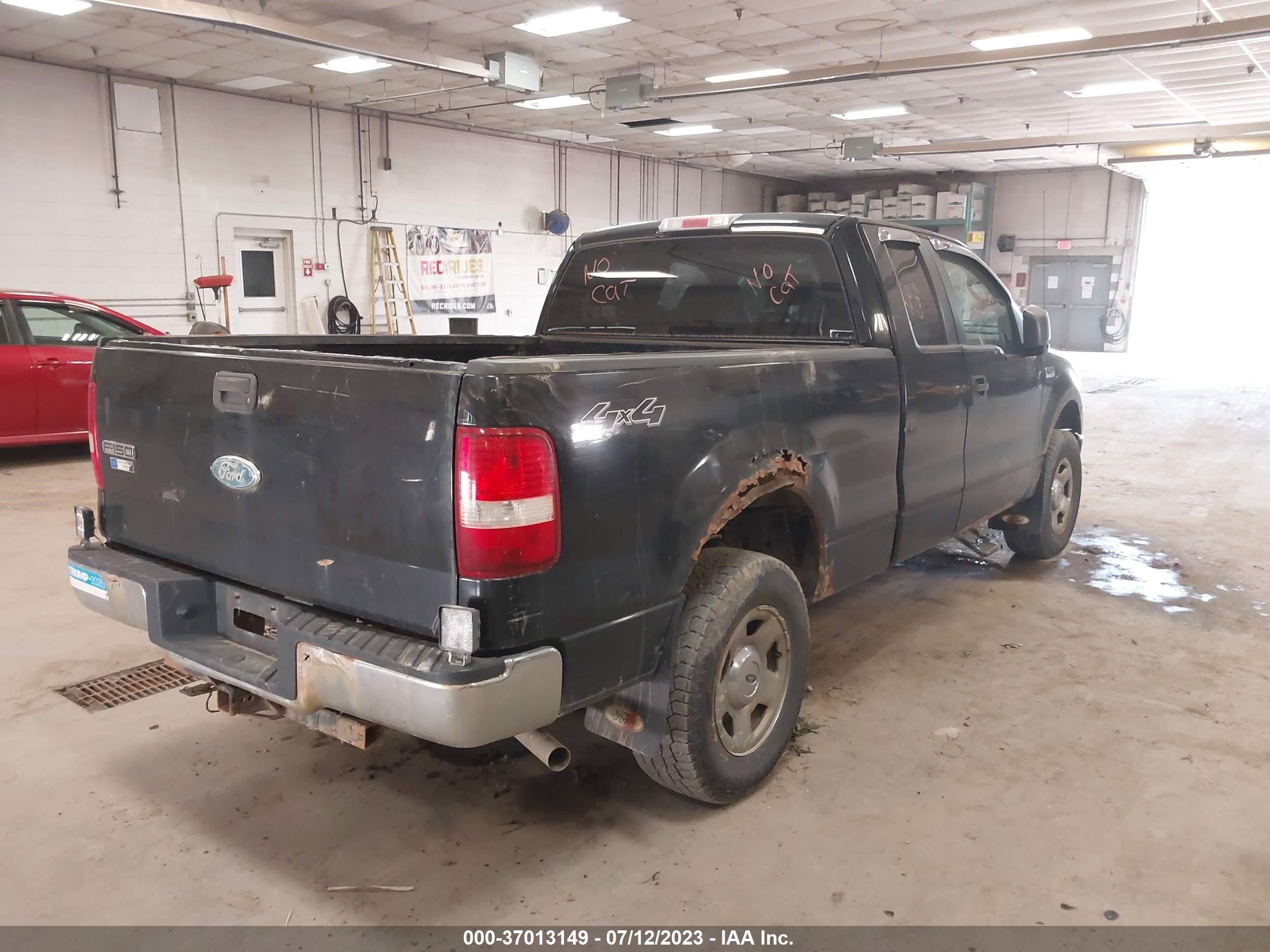 Photo 3 VIN: 1FTRX14WX7NA72988 - FORD F-150 