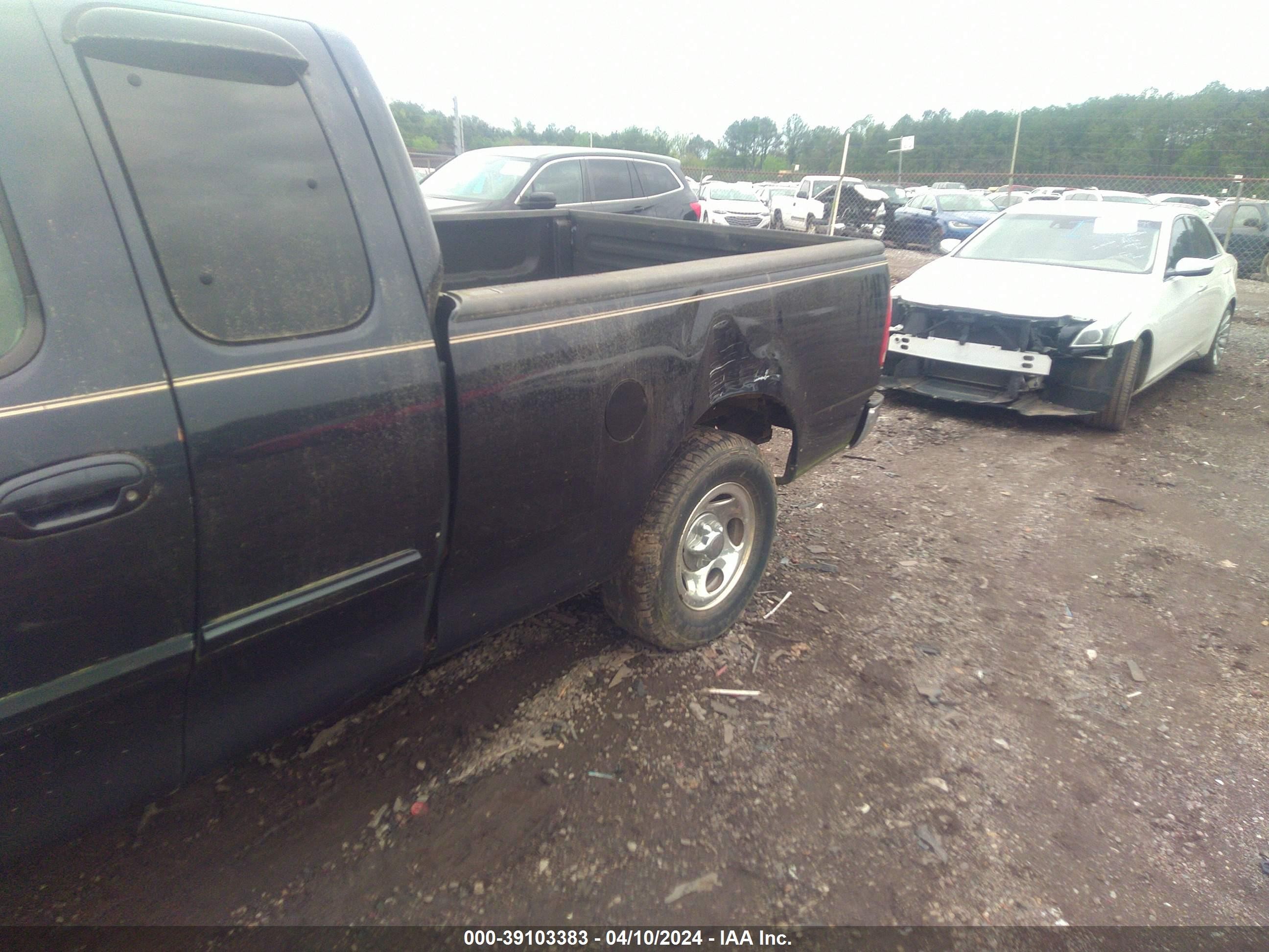 Photo 5 VIN: 1FTRX17202NA45087 - FORD F-150 