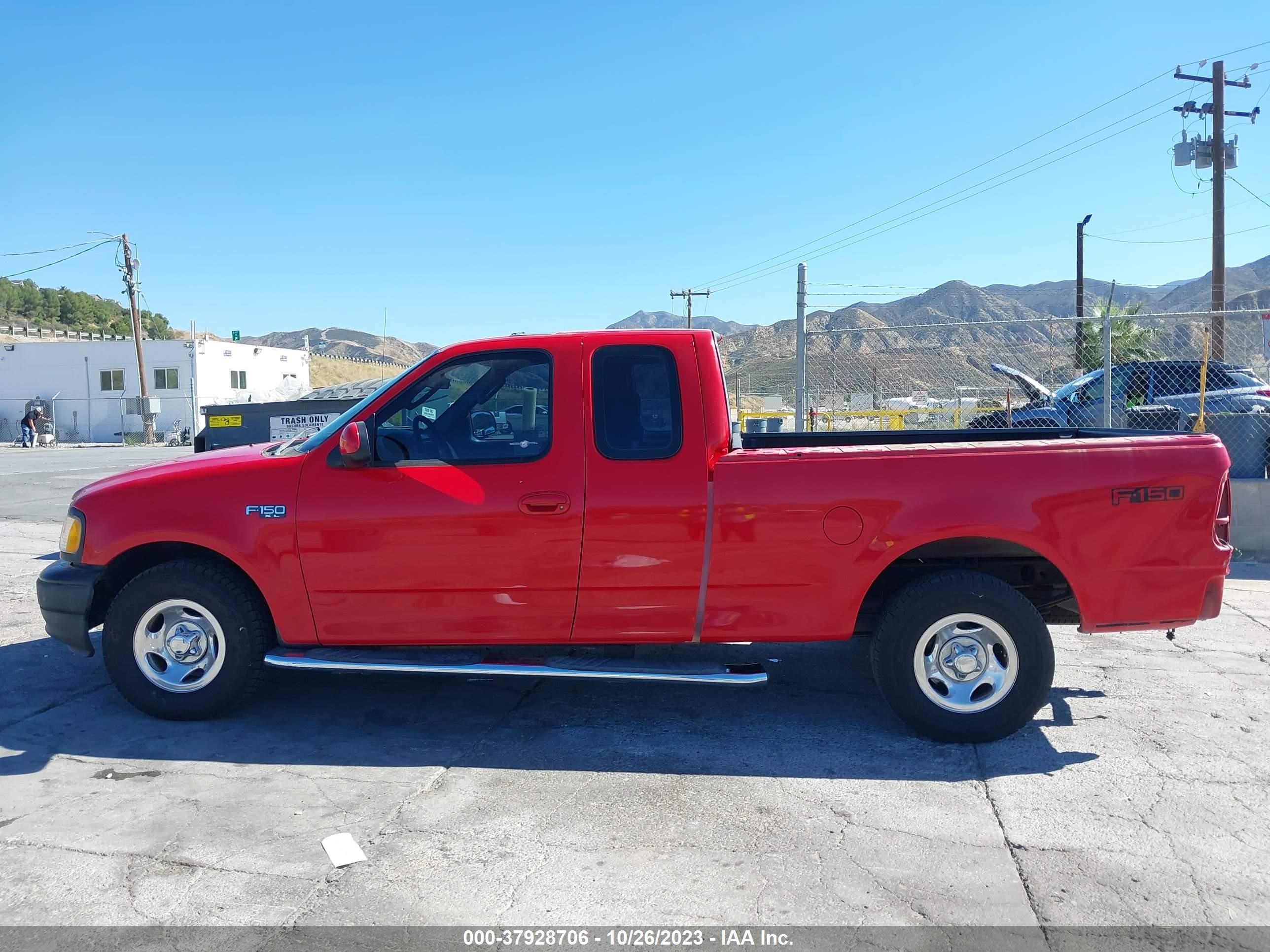 Photo 14 VIN: 1FTRX17253NB40925 - FORD F-150 