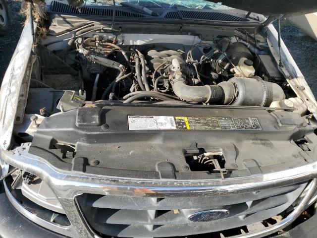 Photo 10 VIN: 1FTRX17292NA22519 - FORD F150 