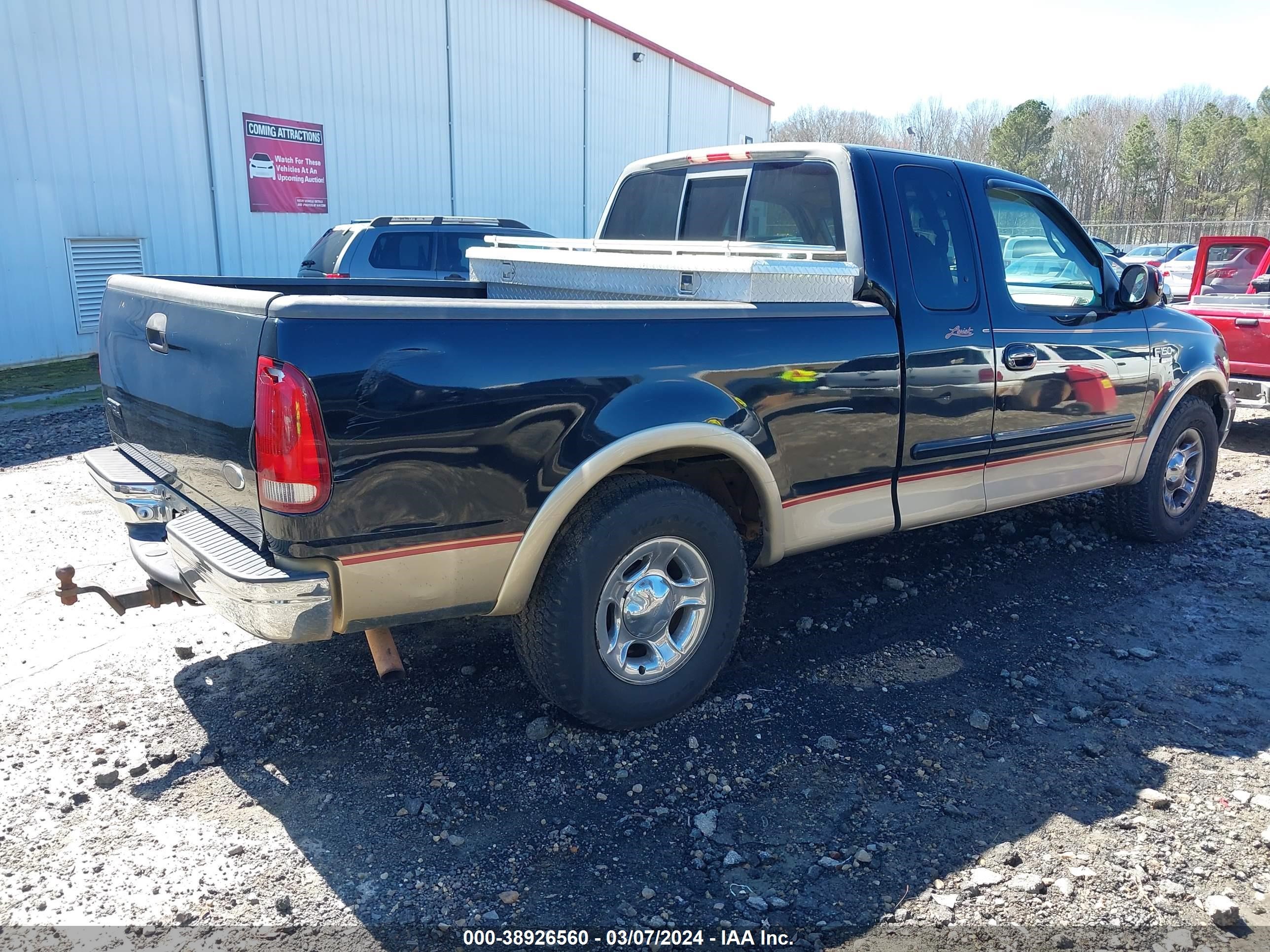 Photo 3 VIN: 1FTRX17L0YNA01642 - FORD F-150 