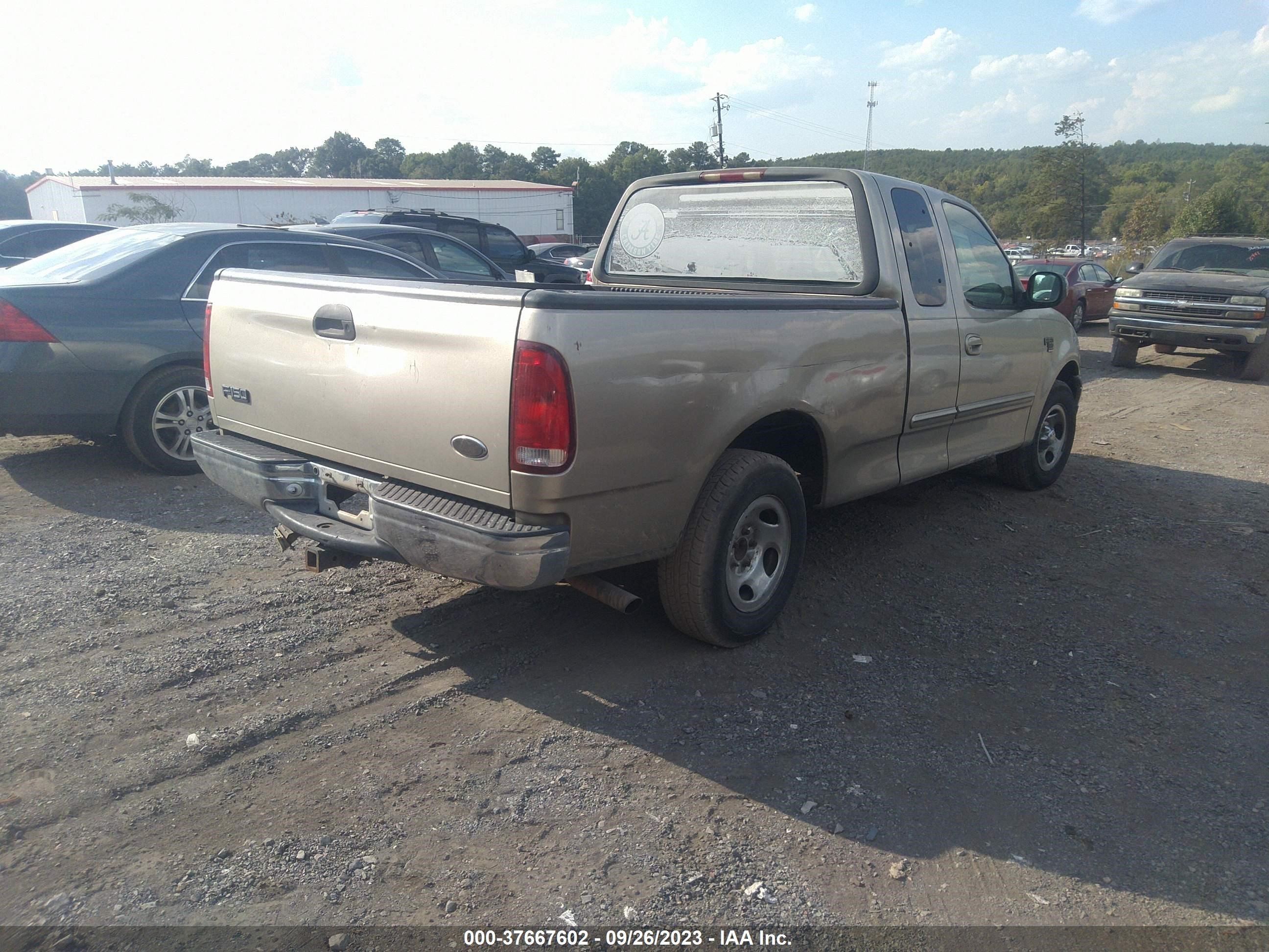 Photo 3 VIN: 1FTRX17L2YNA35372 - FORD F-150 