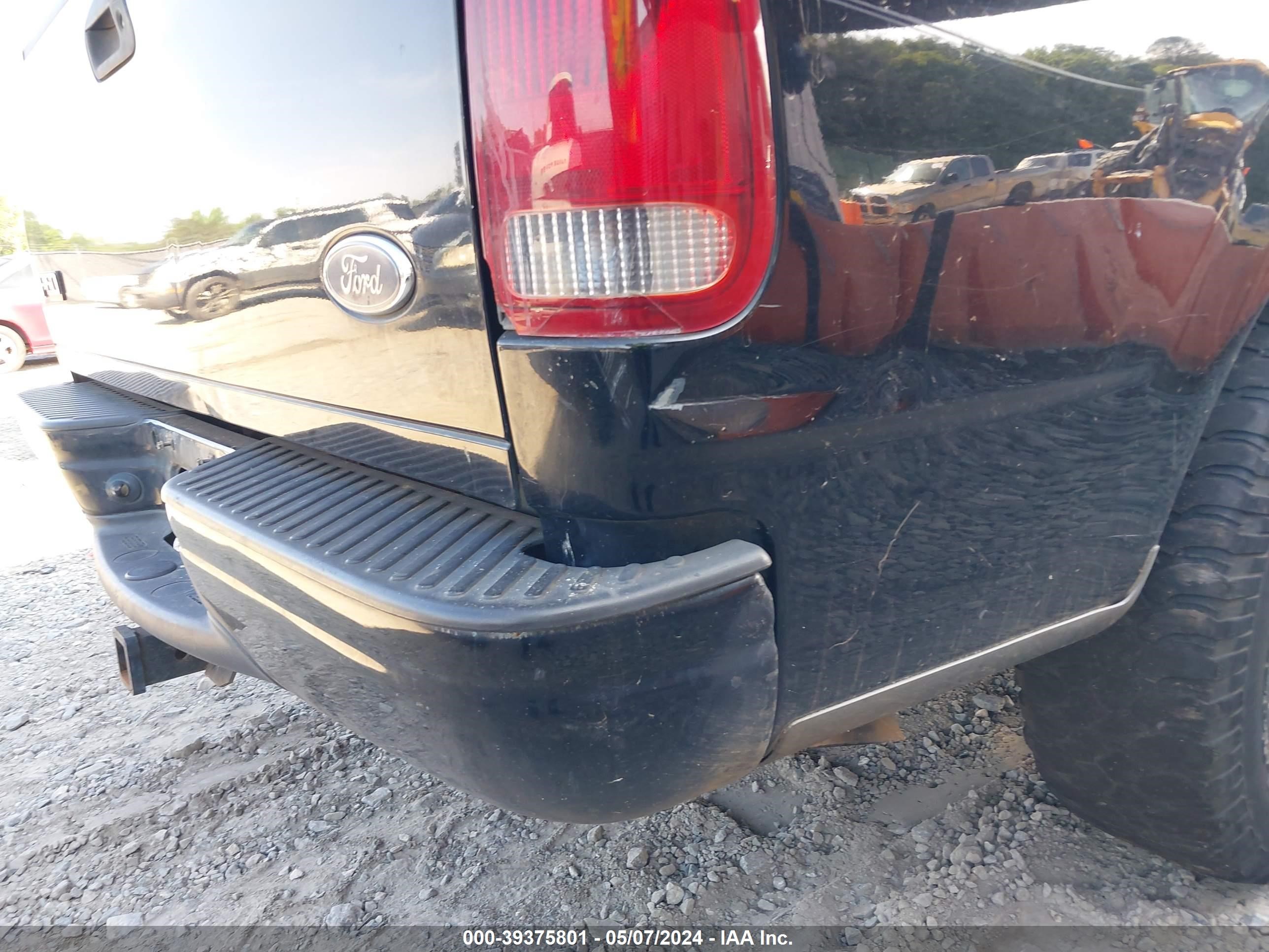 Photo 11 VIN: 1FTRX17L33NA55476 - FORD F-150 