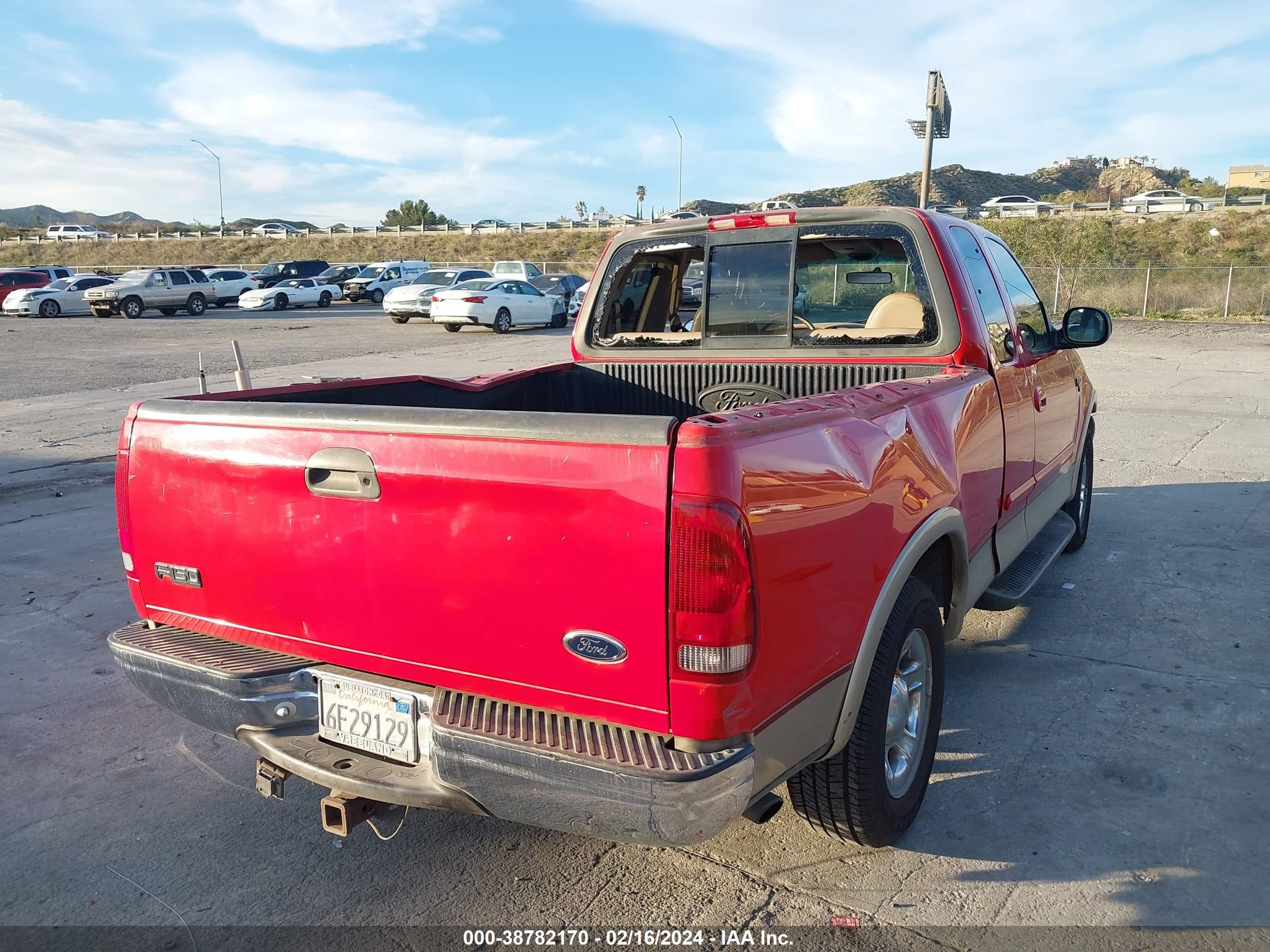 Photo 5 VIN: 1FTRX17L7YKA63508 - FORD F-150 