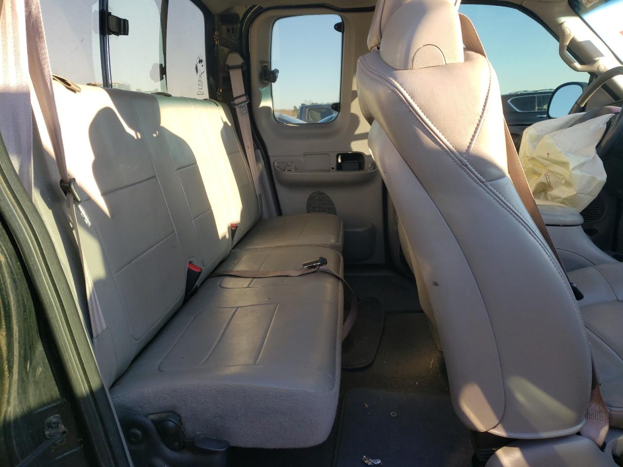 Photo 9 VIN: 1FTRX17L81NB04846 - FORD F-150 