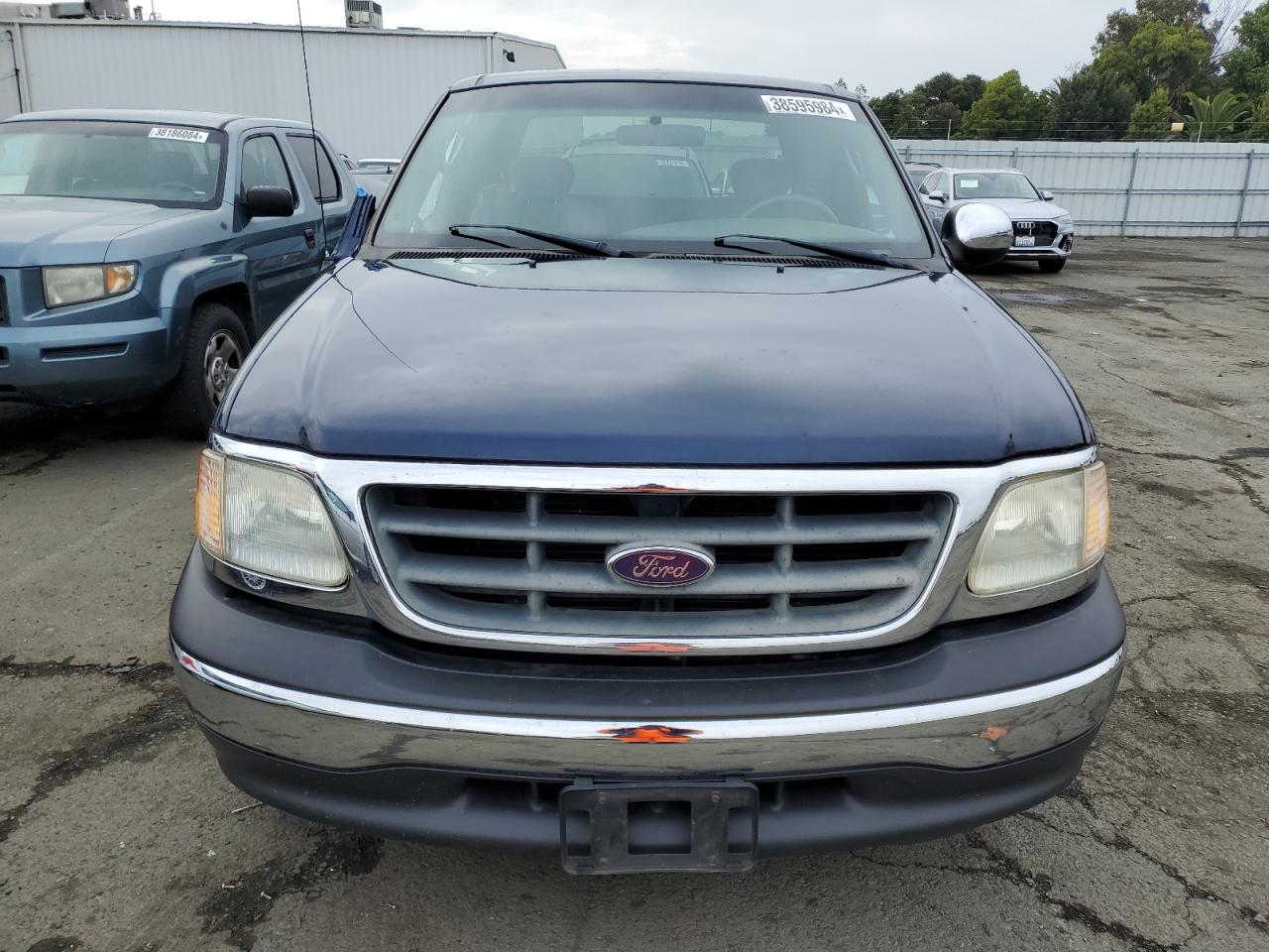 Photo 4 VIN: 1FTRX17W02KE36308 - FORD F-150 