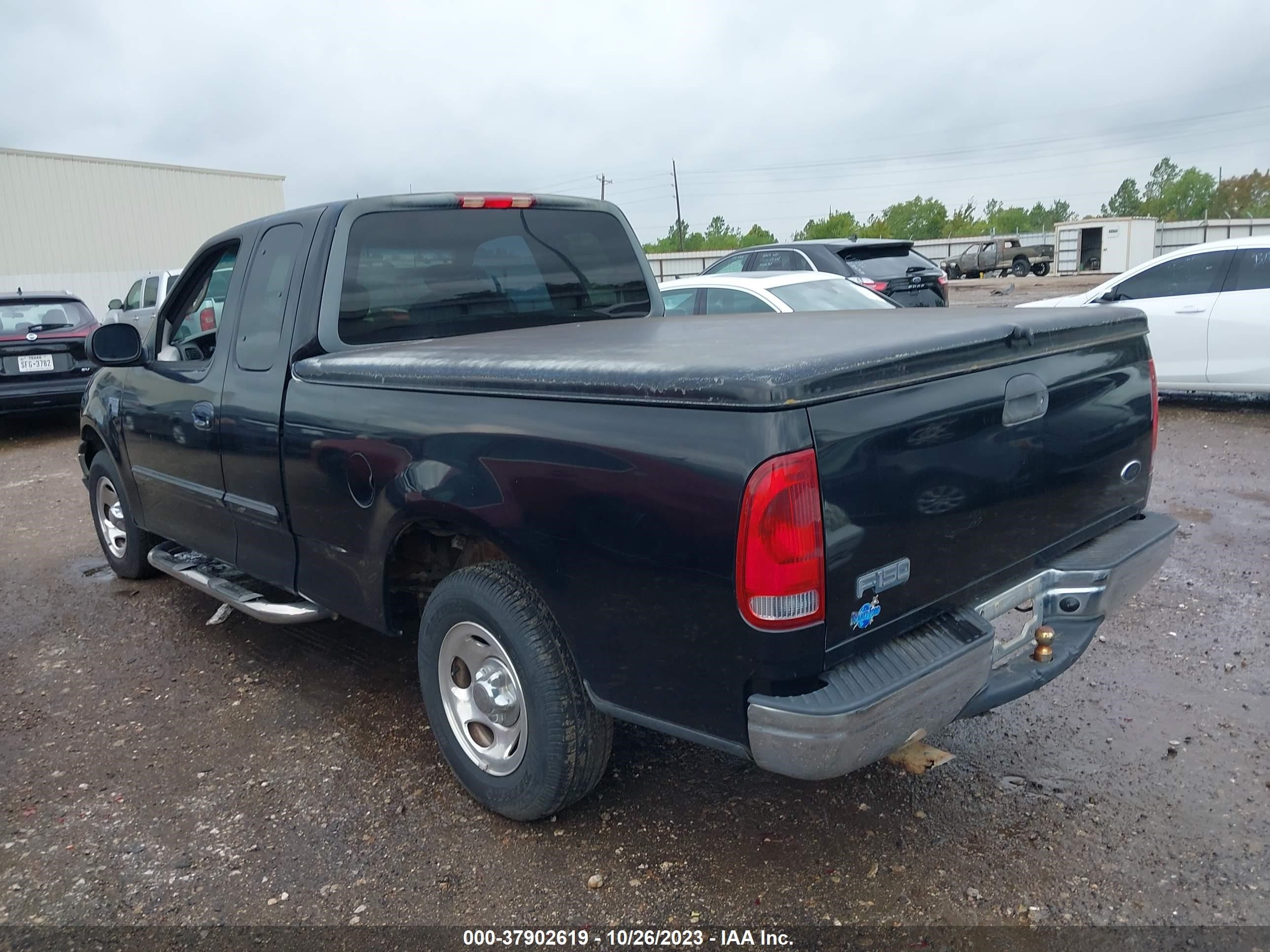 Photo 2 VIN: 1FTRX17W02NA30804 - FORD F-150 